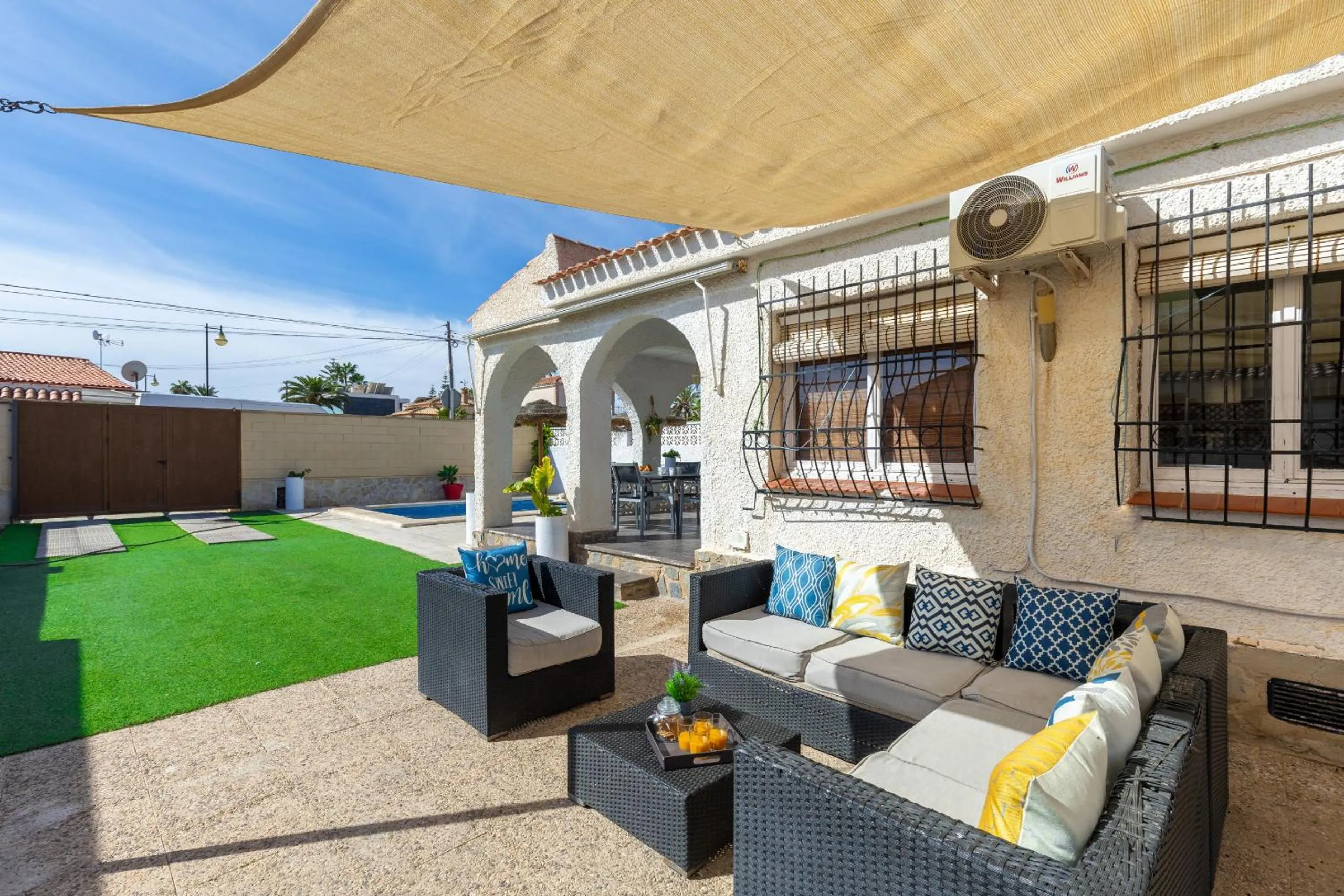 Balcony/Terrace in Fidalsa Relax Pool & BBQ