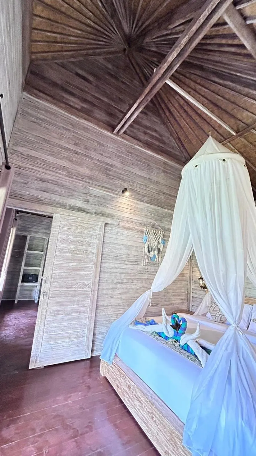 Bed in Lembongan Seaview