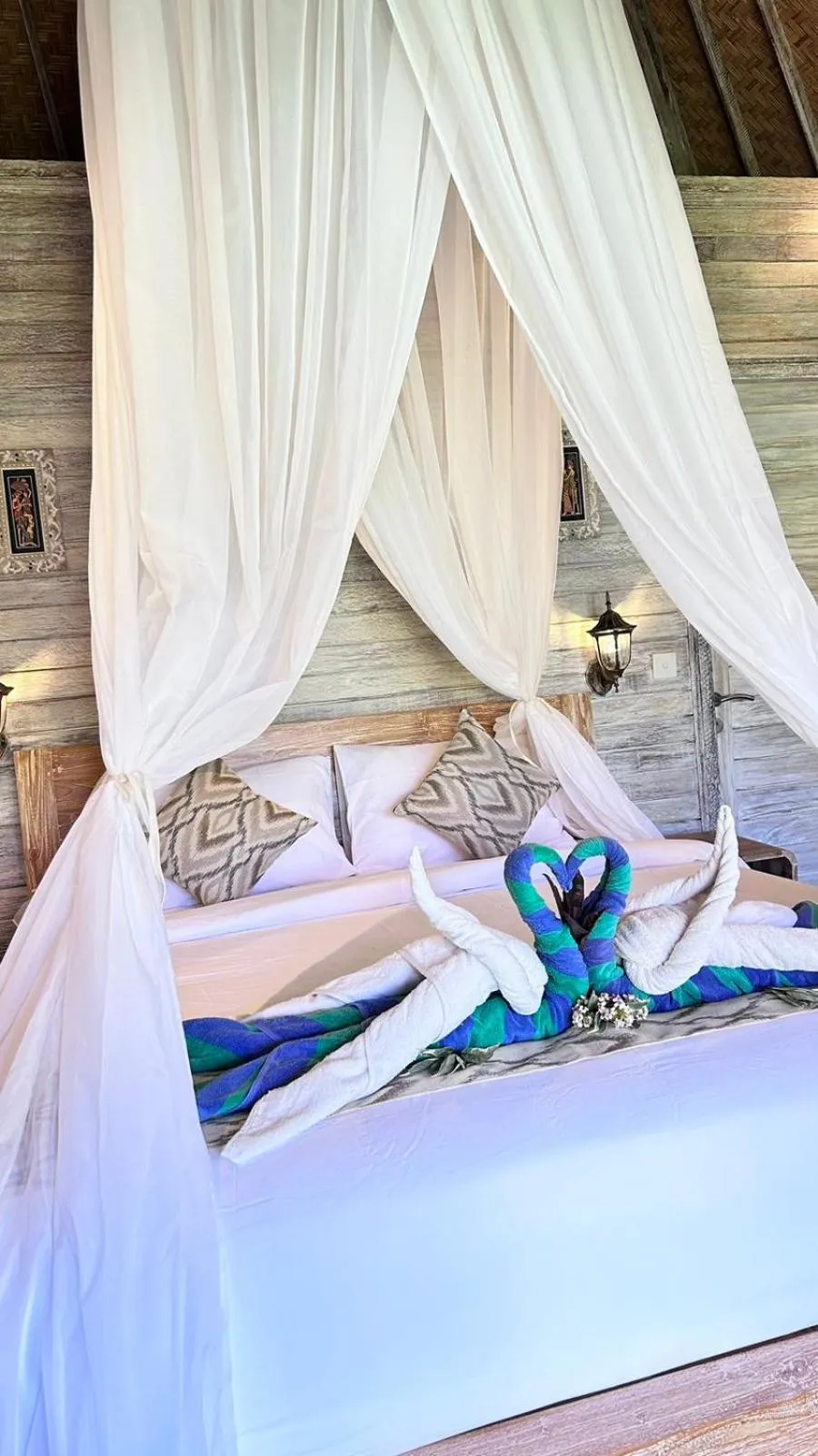 Bed in Lembongan Seaview