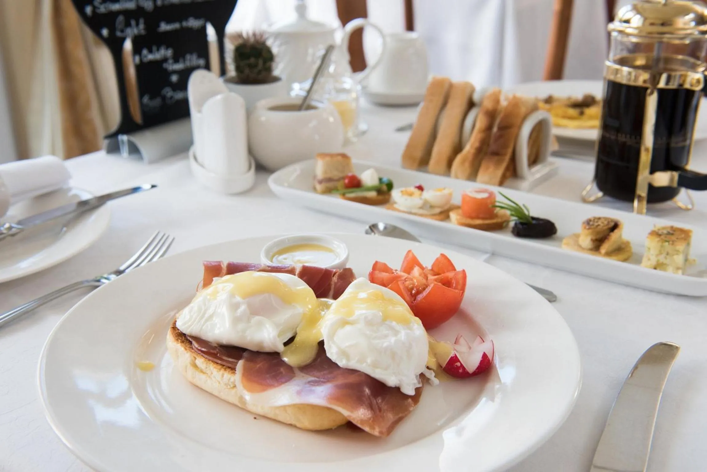 Dining area in Kilbree House B&B