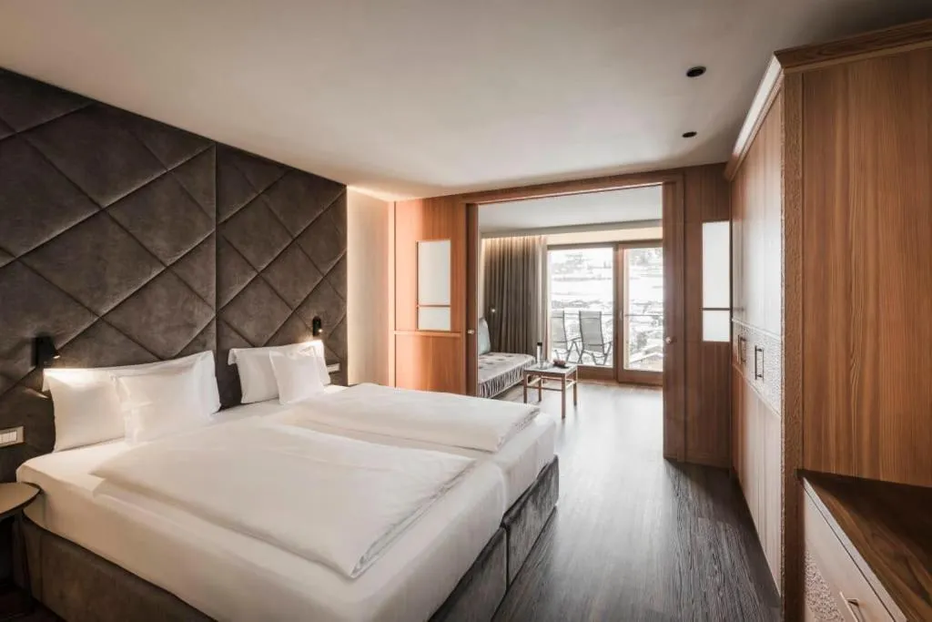 Bed in Excelsior Dolomites Life Resort