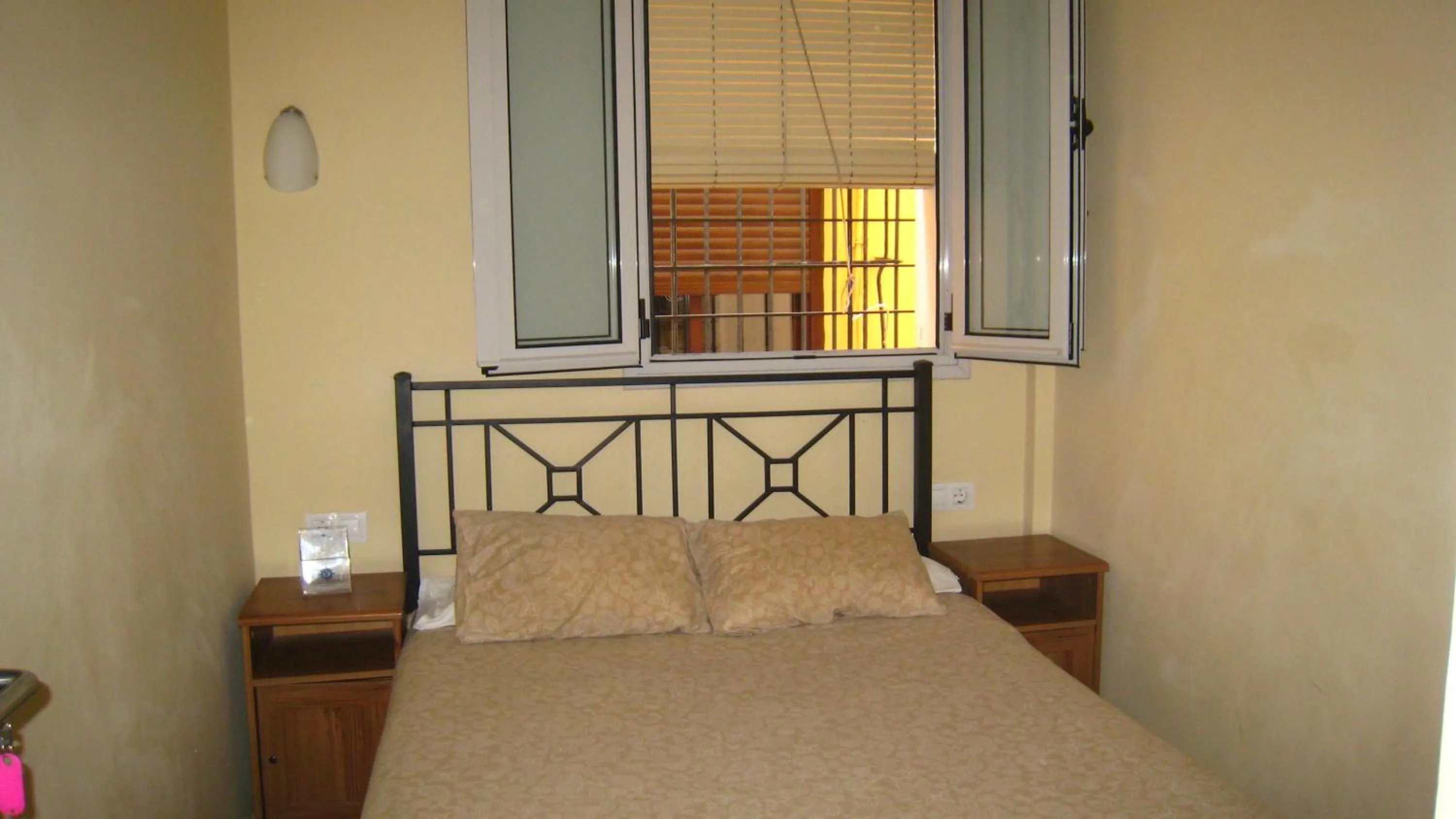 Bed in Pensión La Montoreña