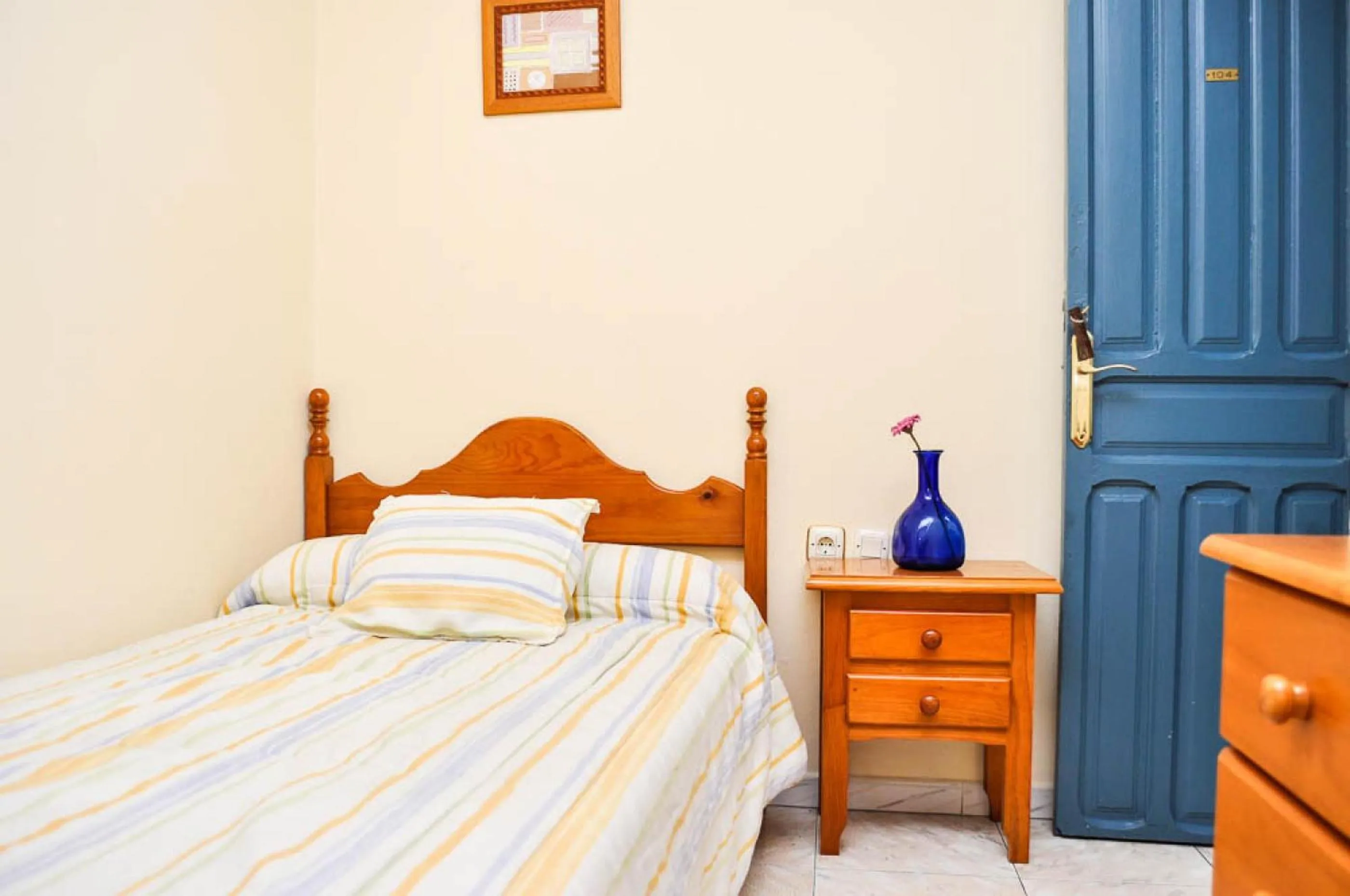 Bed in Pensión La Montoreña