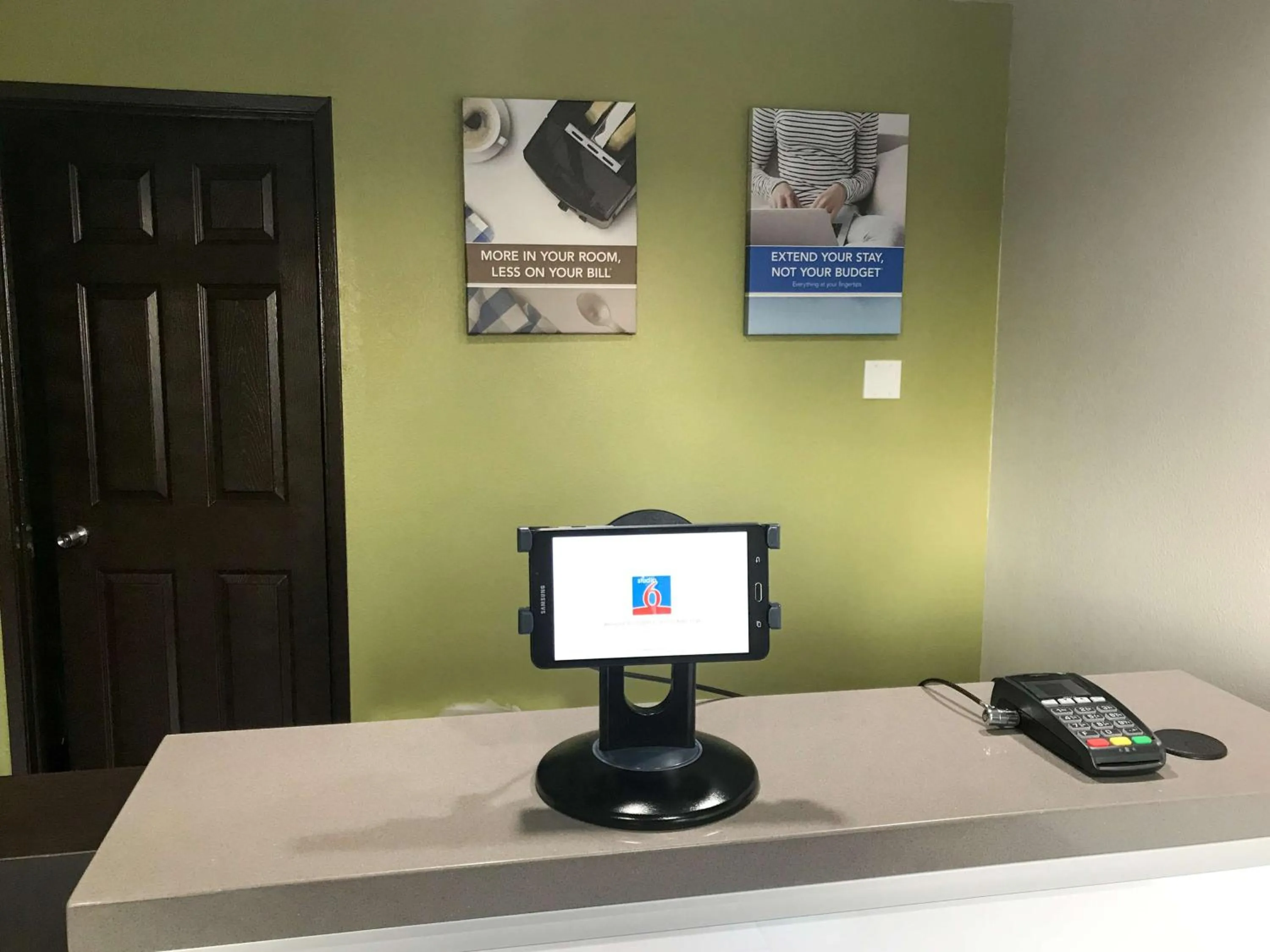 Lobby or reception in Studio 6-Buttonwillow, CA