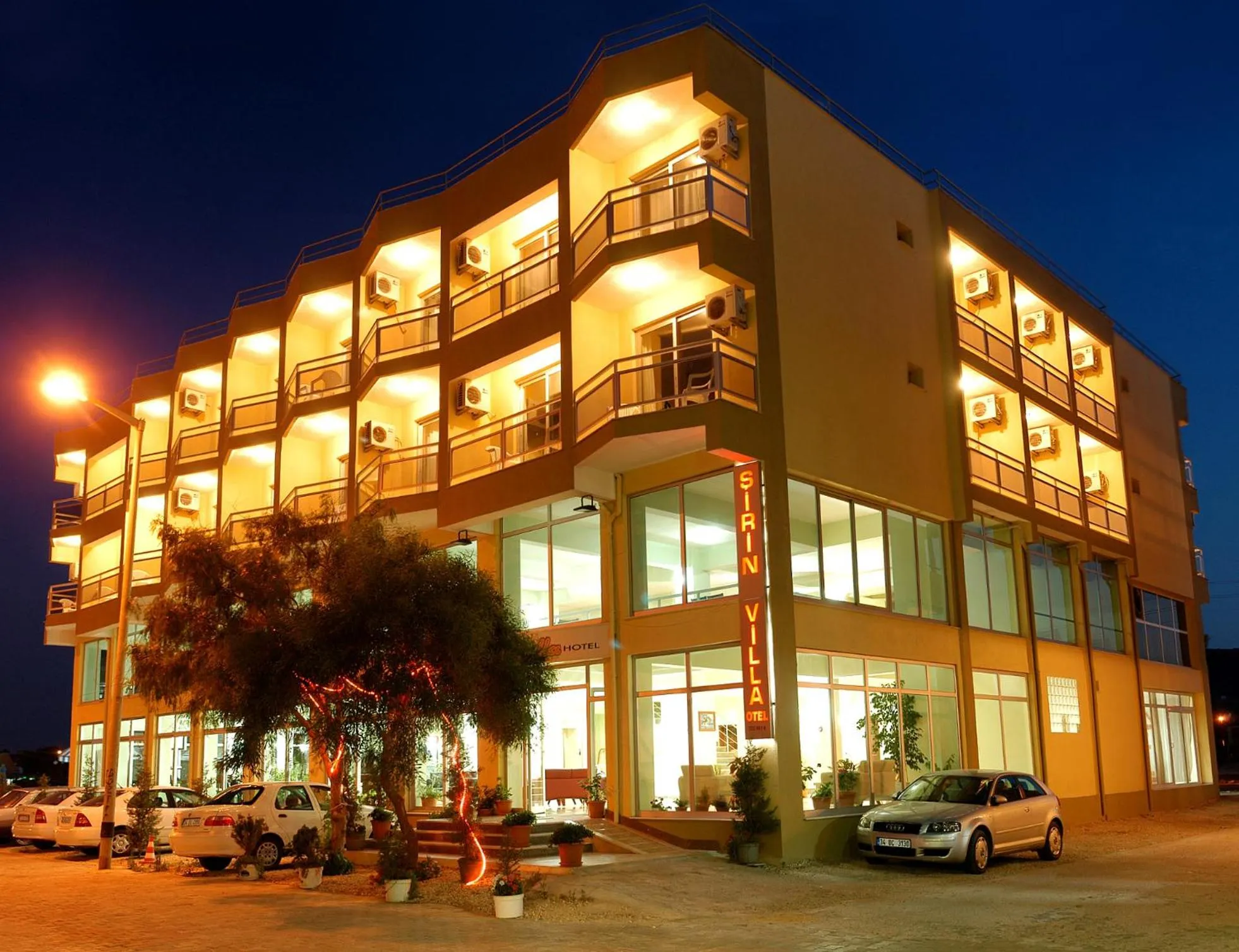 Facade/entrance in Sirin Villa