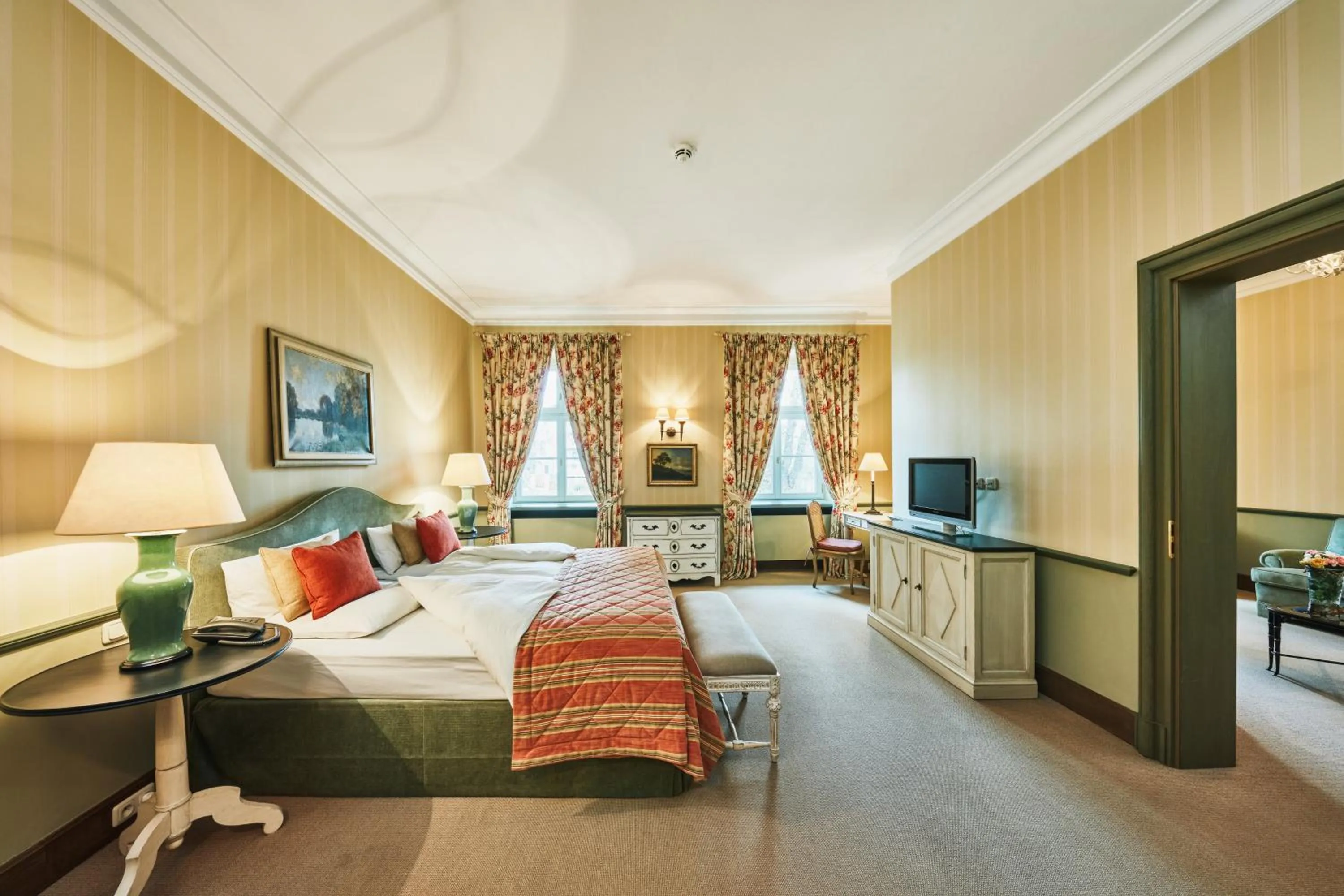 Photo of the whole room, Bed in Hotel Château Bela