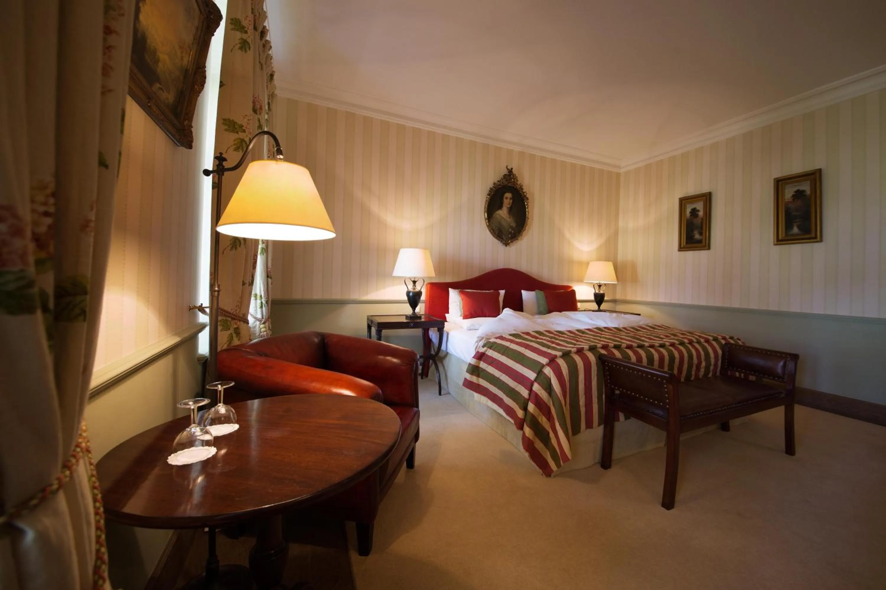 Photo of the whole room, Bed in Hotel Château Bela