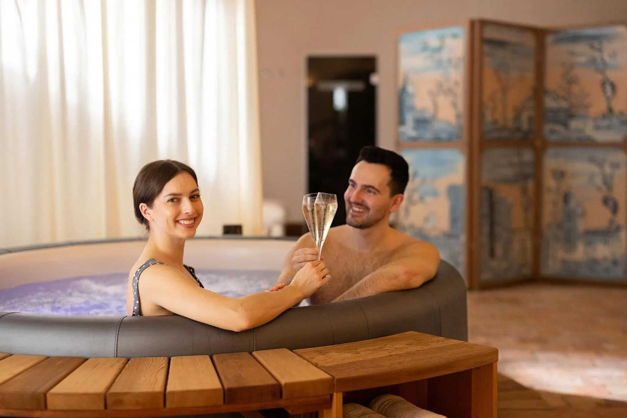 Hot Tub in Hotel Château Bela