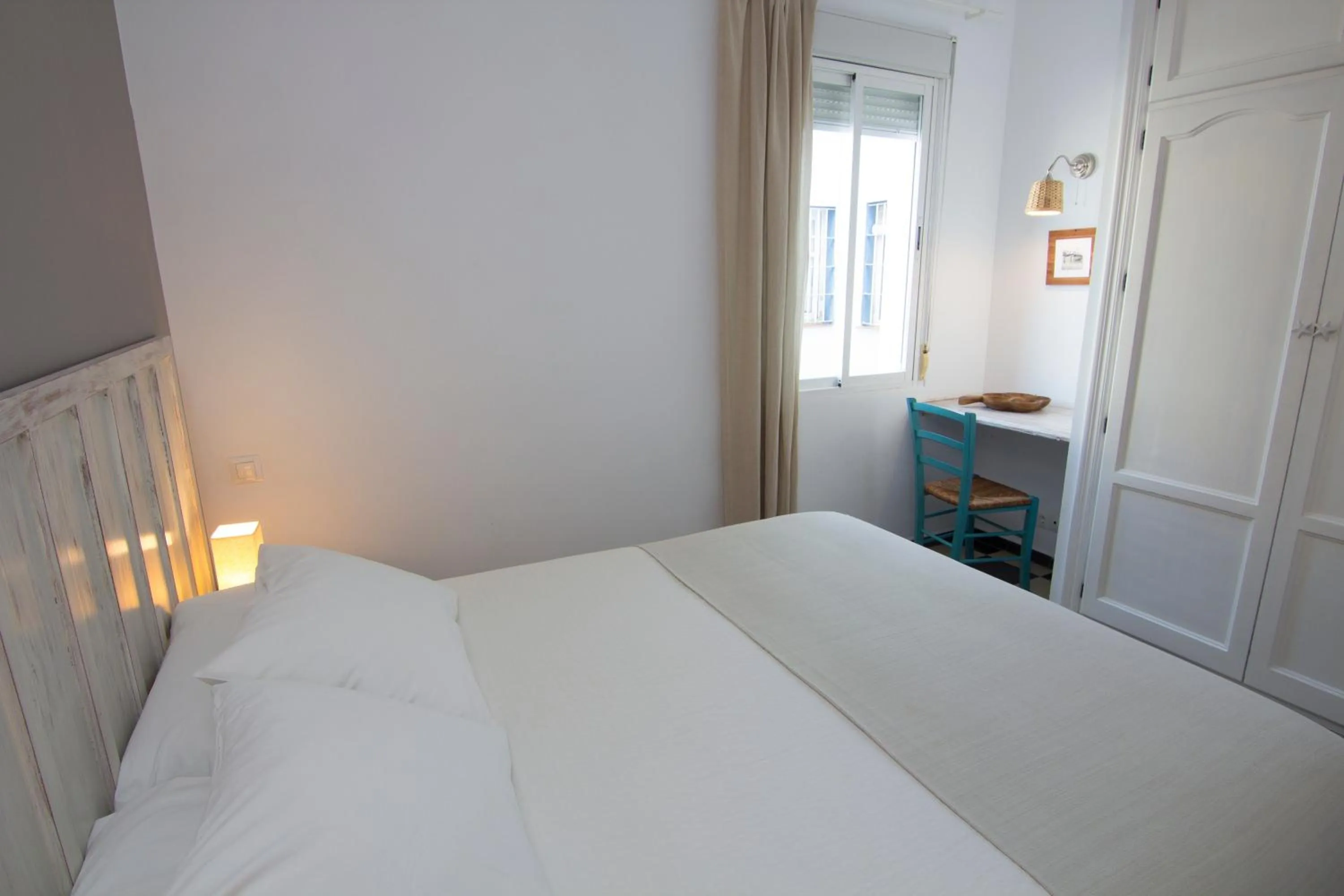 Day, Bed in Hotel Finlandia