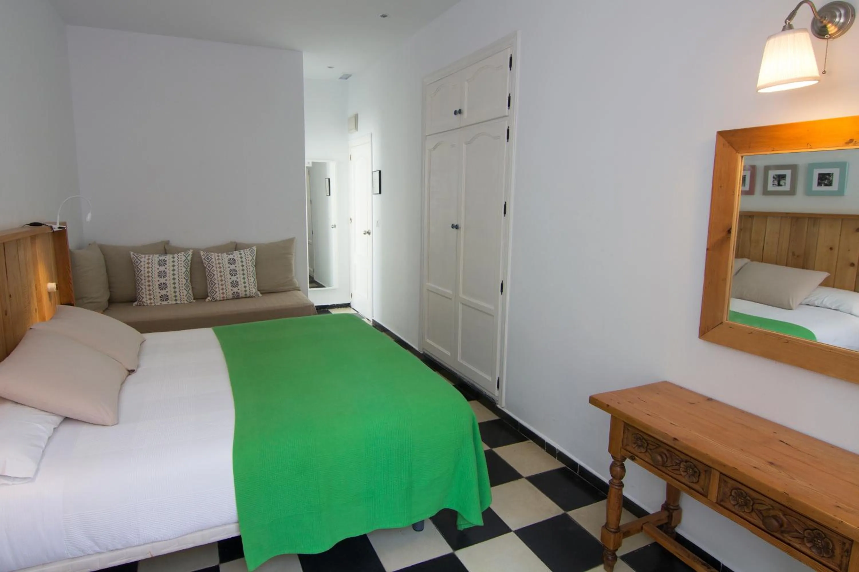 Photo of the whole room, Bed in Hotel Finlandia