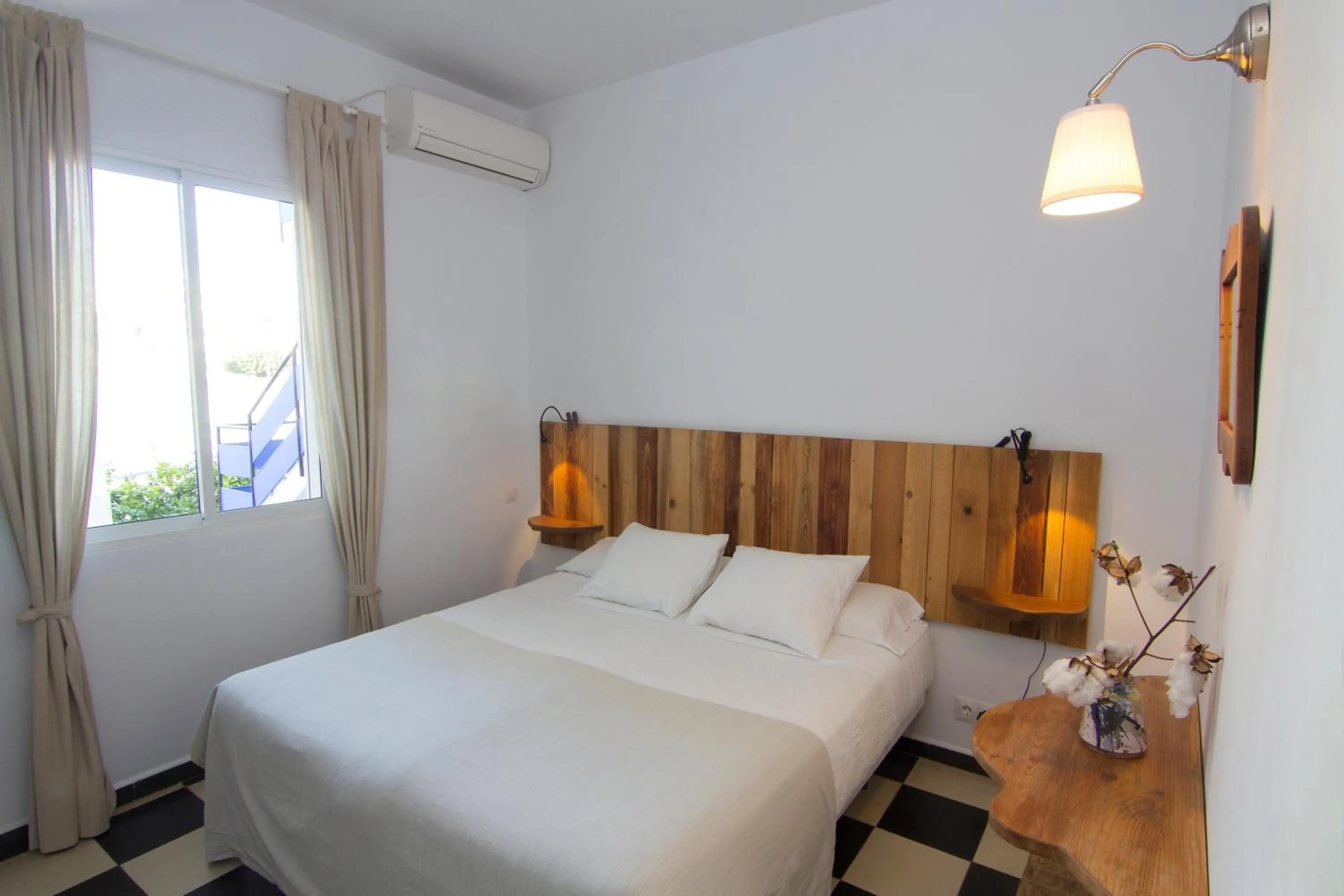 Photo of the whole room, Bed in Hotel Finlandia