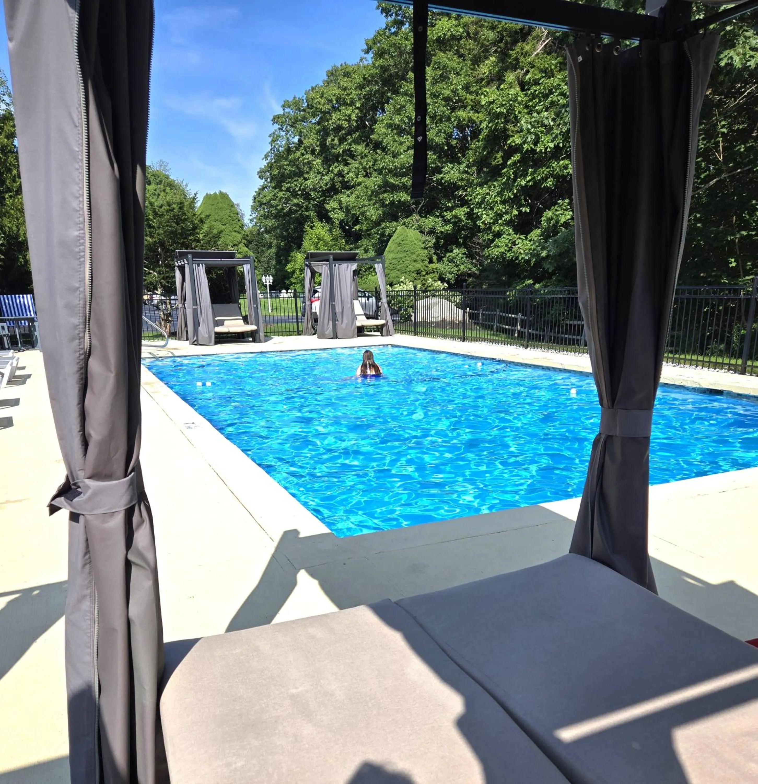 Swimming pool in The Lodge at Turbat's Creek