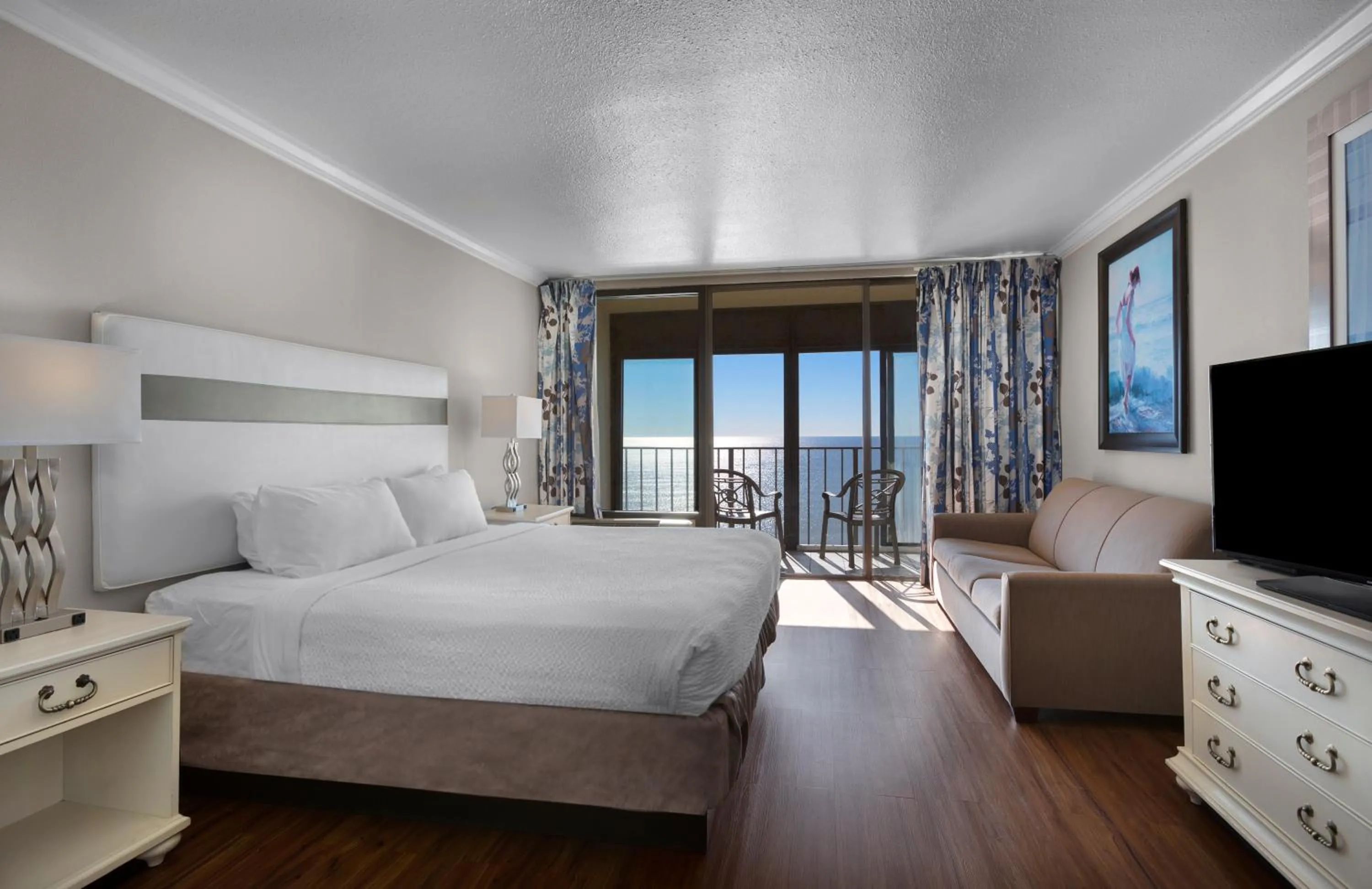 Bedroom, Bed in Ocean Reef Resort