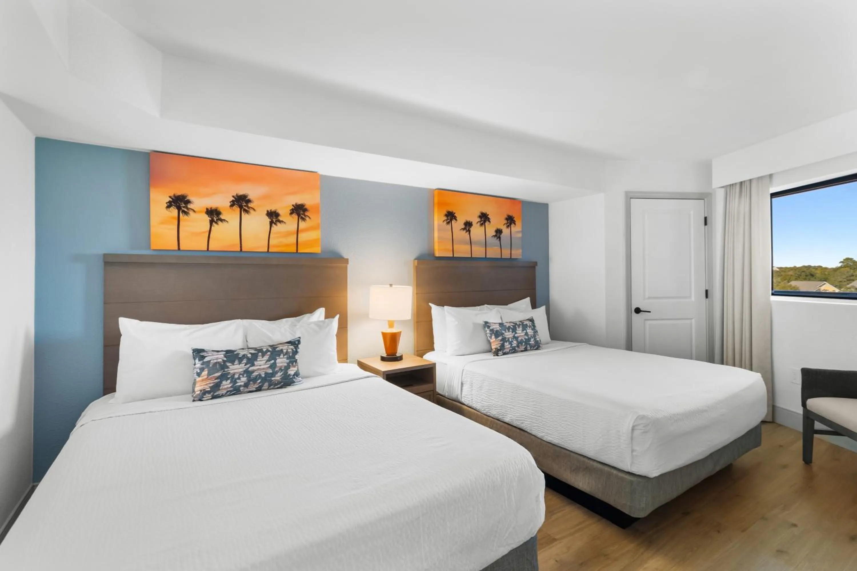 Bedroom, Bed in Ocean Reef Resort