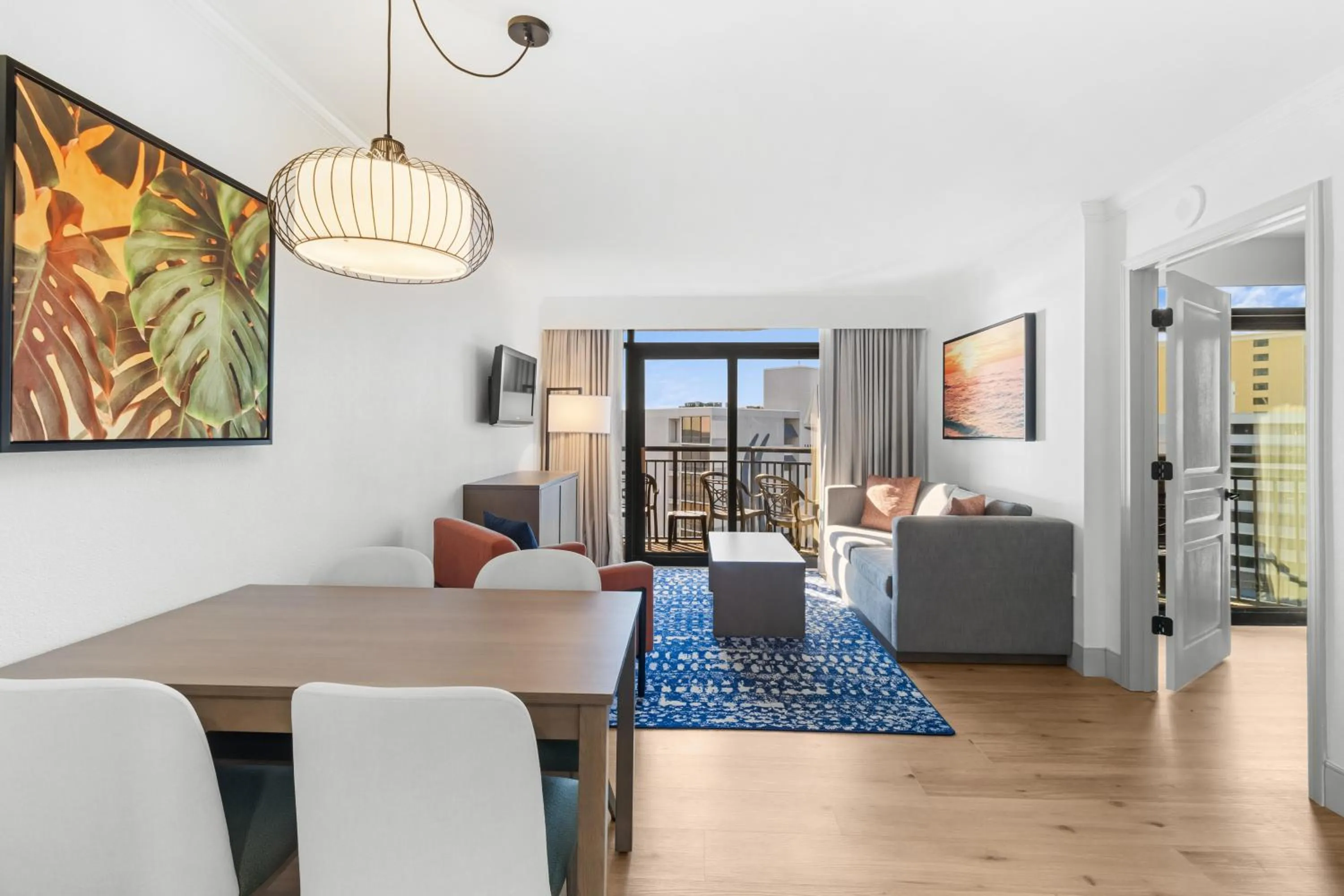 Living room in Ocean Reef Resort