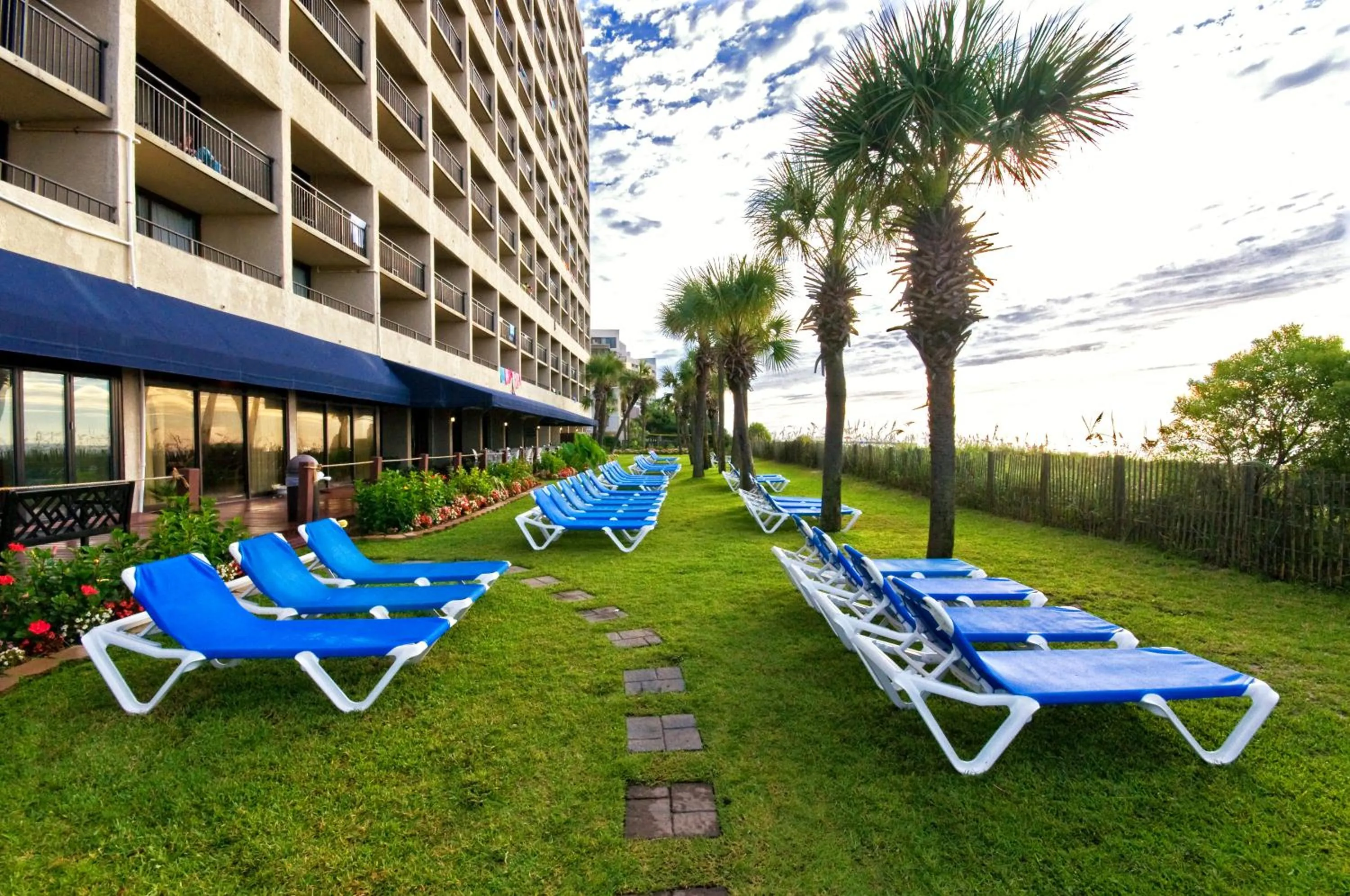 Facade/entrance in Ocean Reef Resort