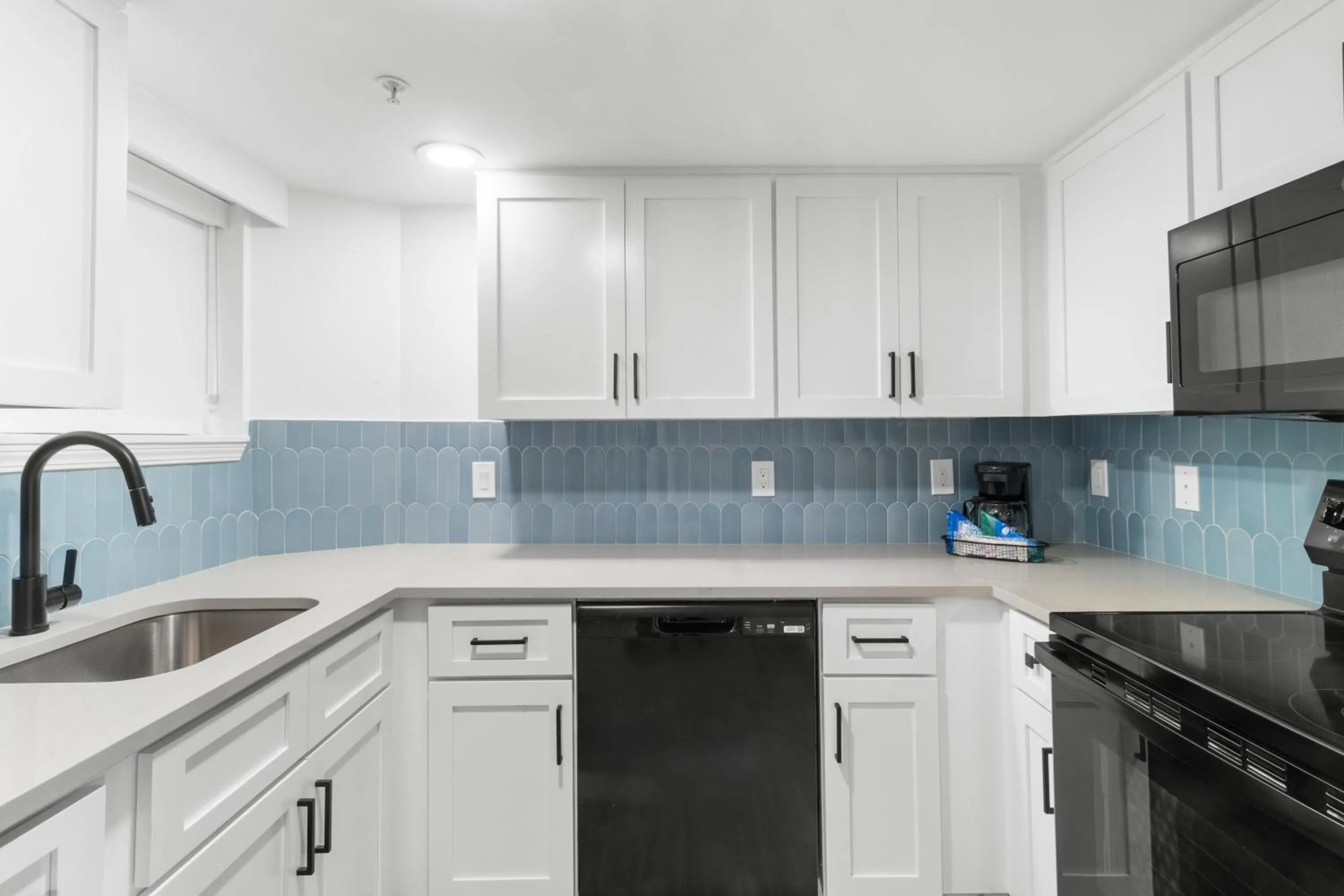 Kitchen or kitchenette in Ocean Reef Resort