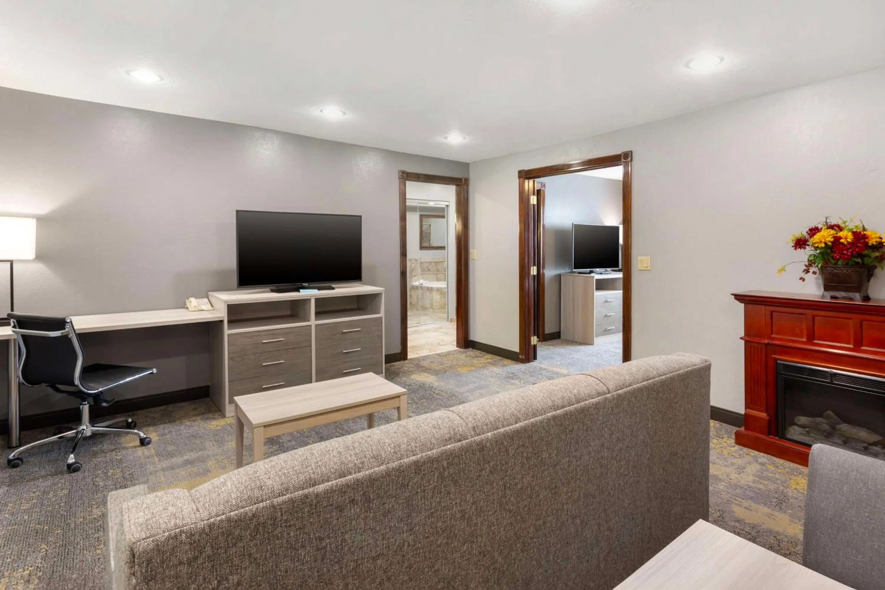 Bedroom in Best Western Plus Weston Inn