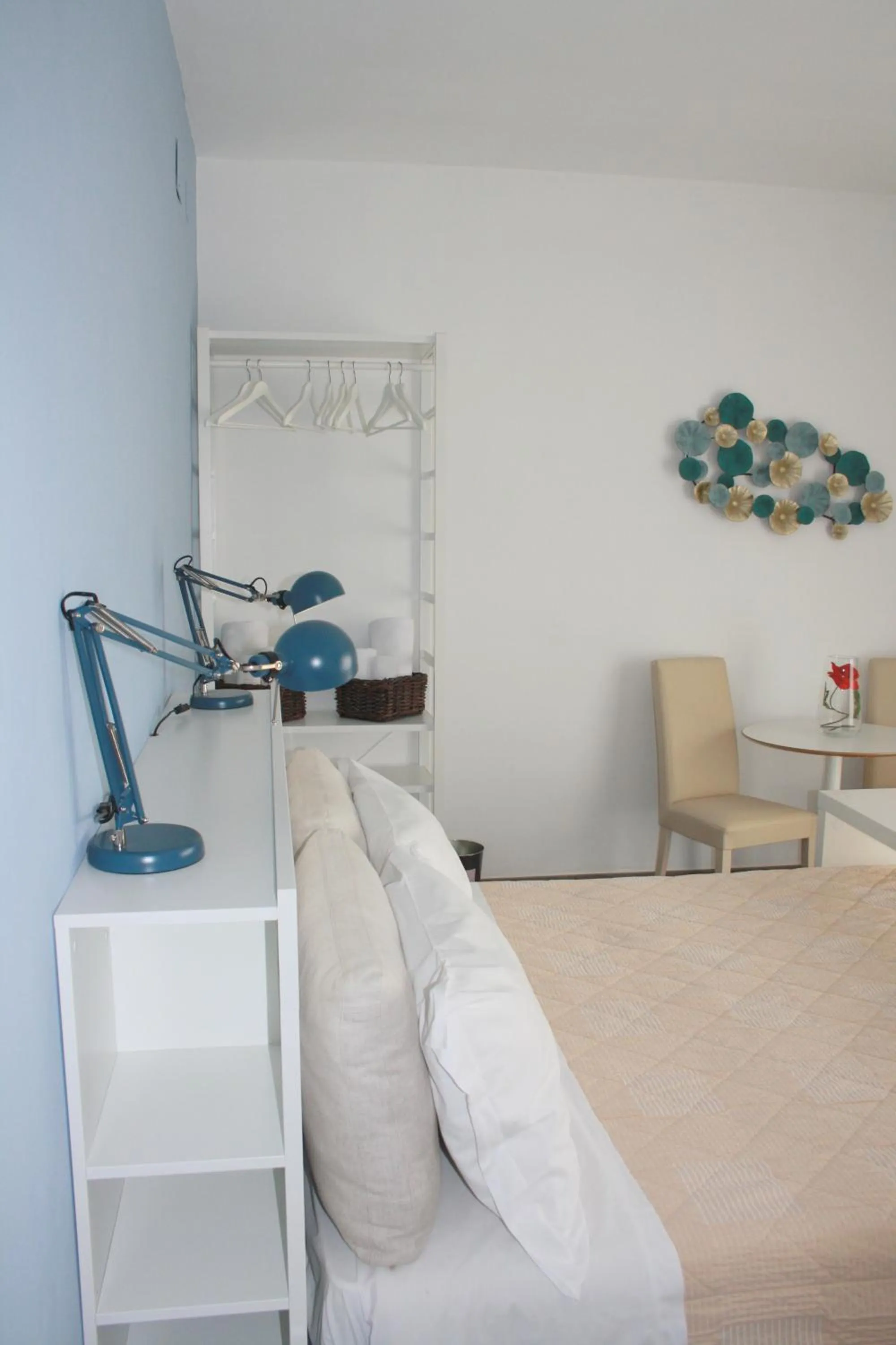 Photo of the whole room in LA LOCANDA DELL'ARTE-DE GASPERI