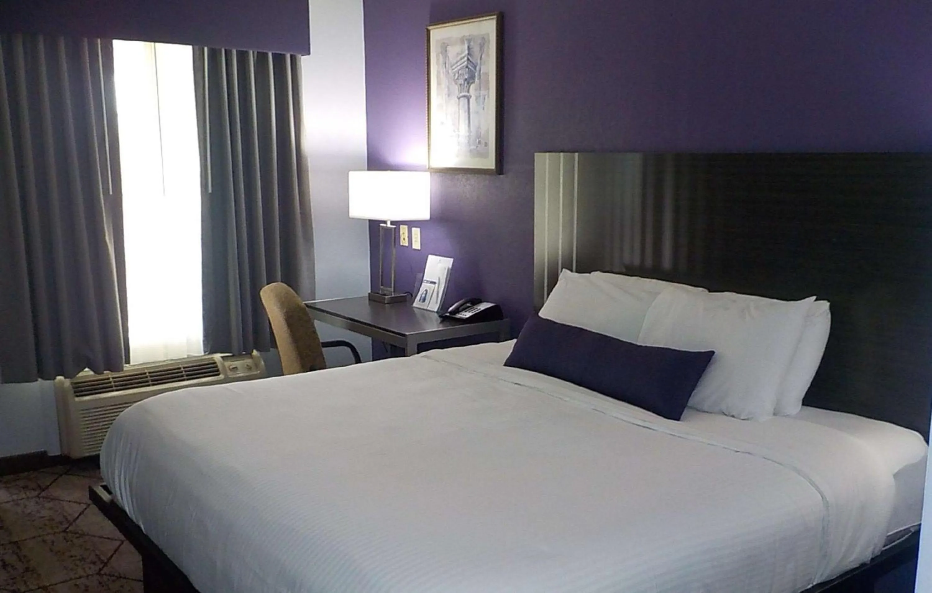 Photo of the whole room, Bed in SureStay Plus Hotel by Best Western Warner Robins AFB