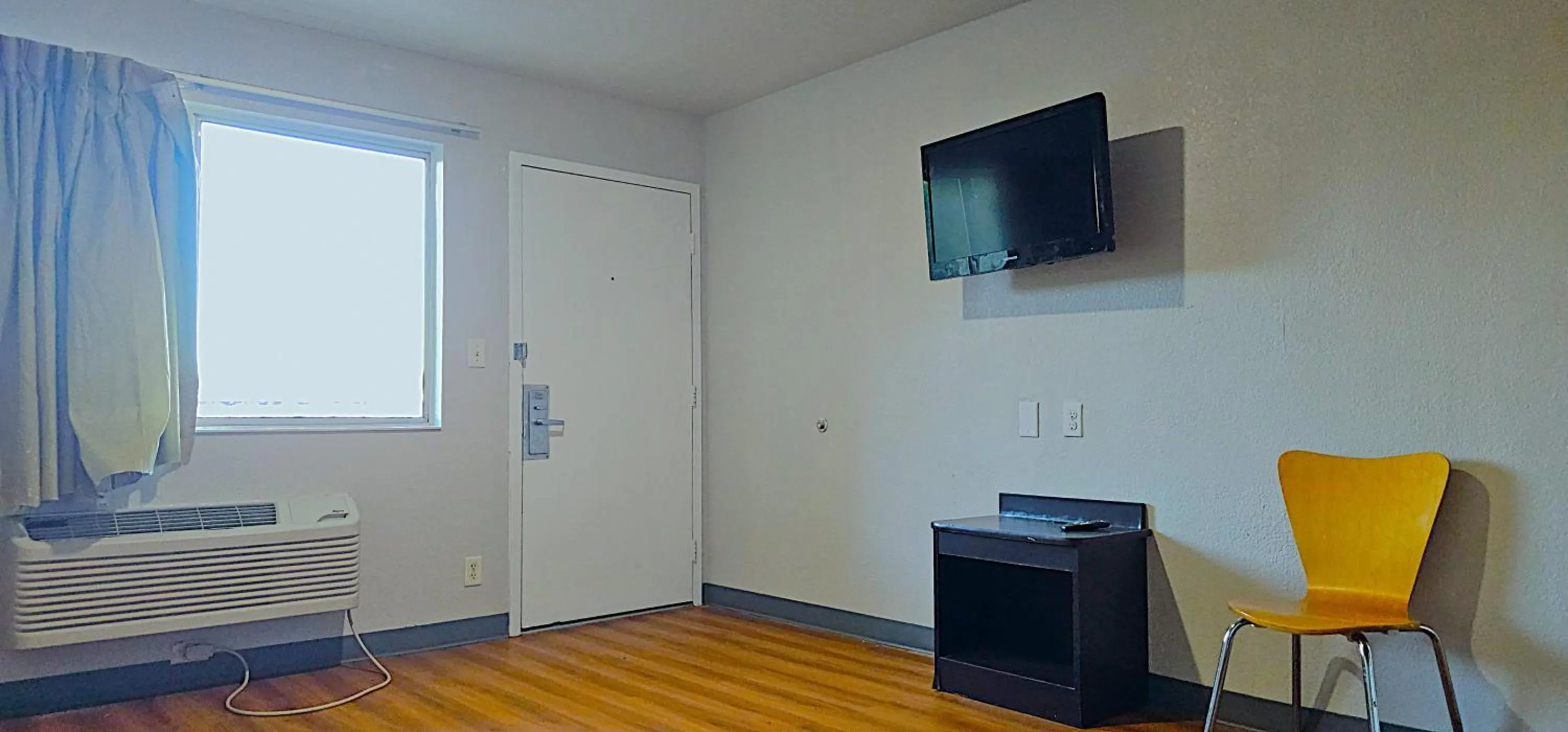 TV and multimedia in Avera Suites