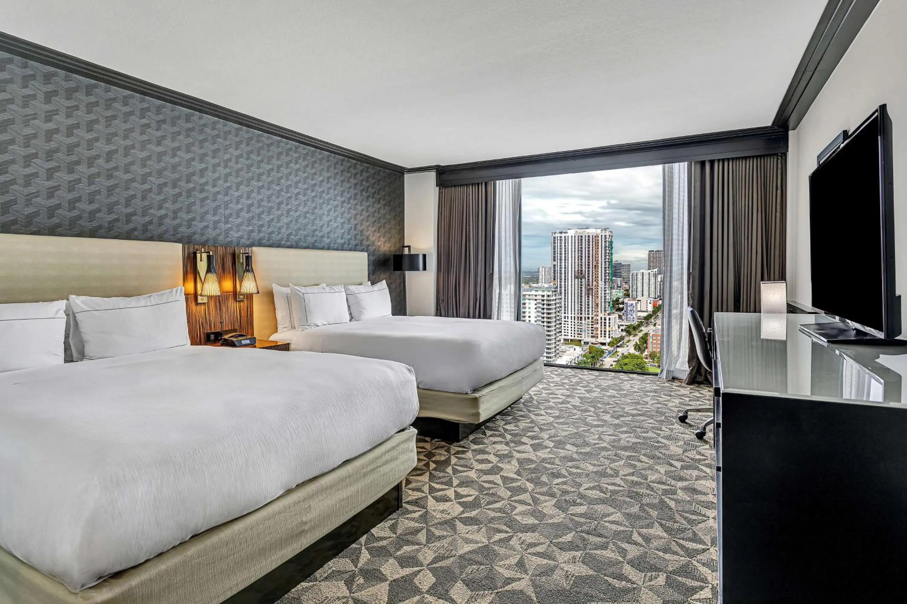 Bed in Hilton Miami Downtown