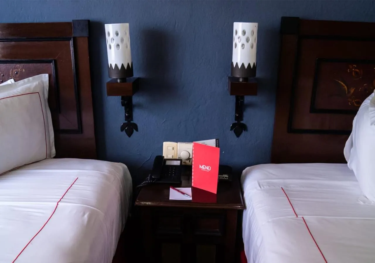 Bedroom, Bed in Hotel Fenix