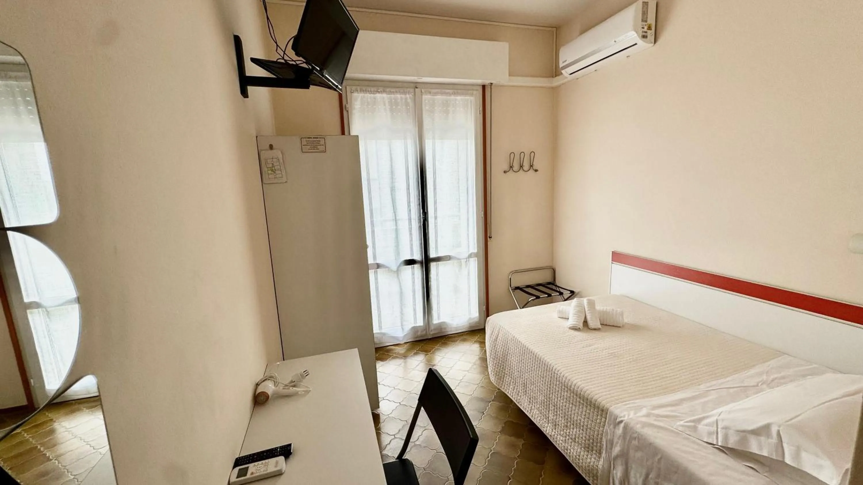 Bedroom, Bed in Hotel B&B Avana