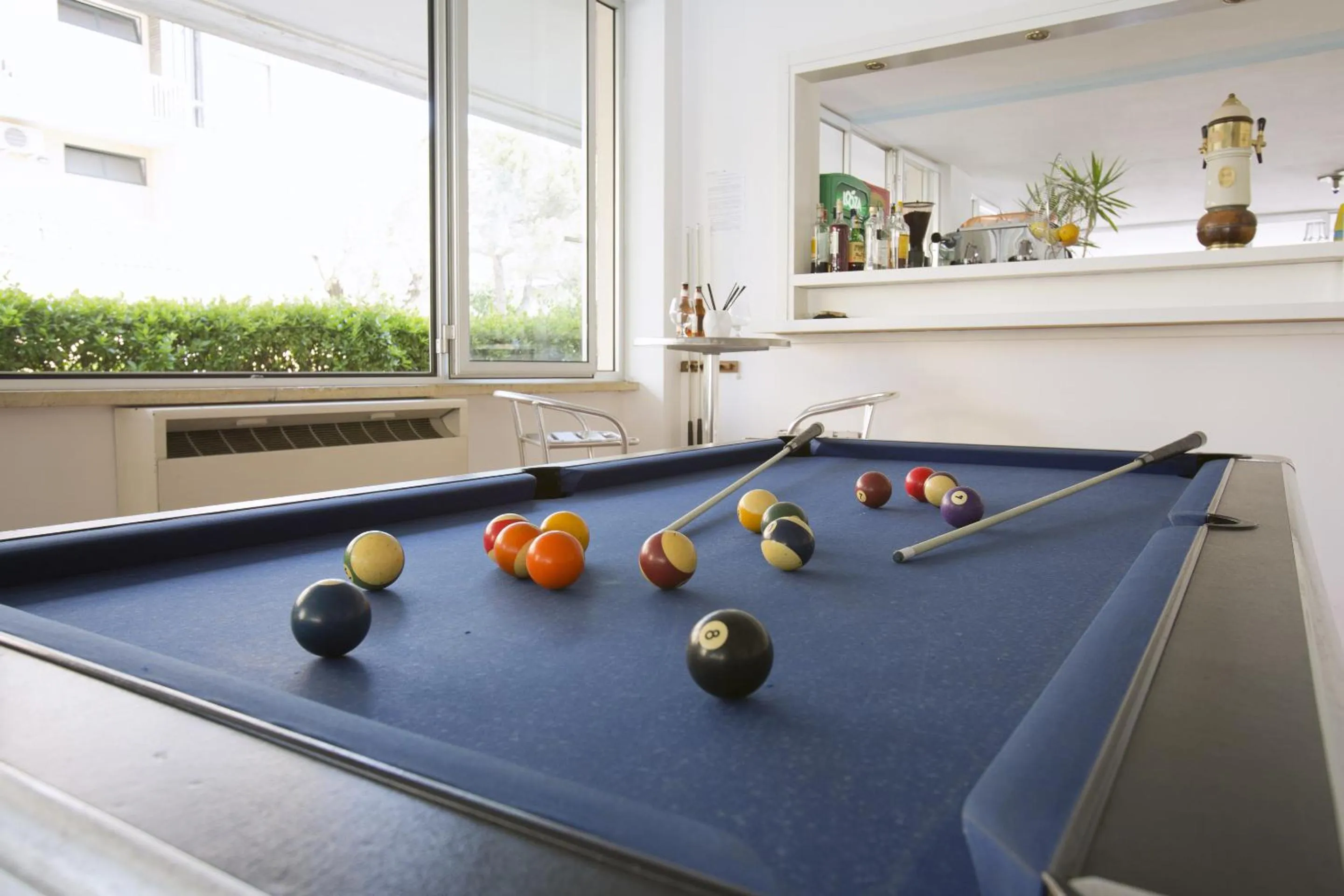 Billiard in Hotel B&B Avana