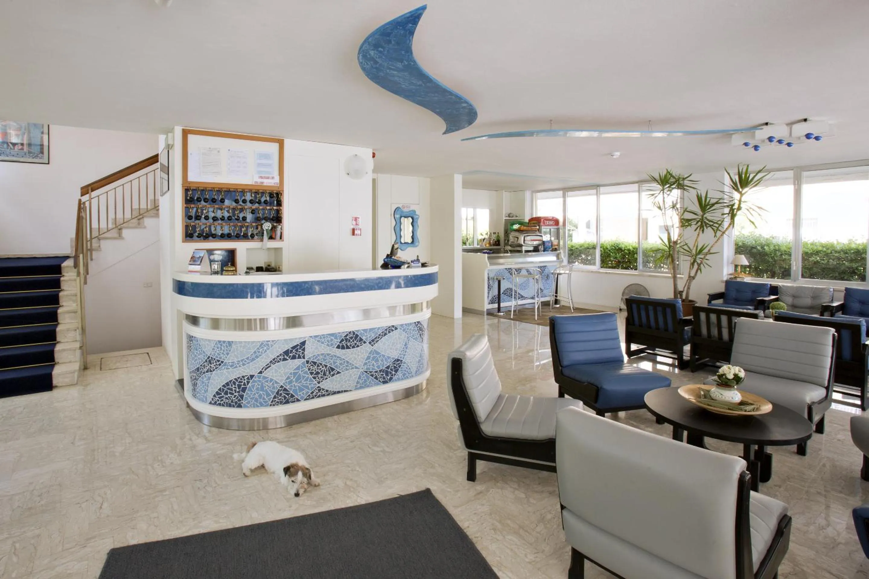 Lobby or reception in Hotel B&B Avana