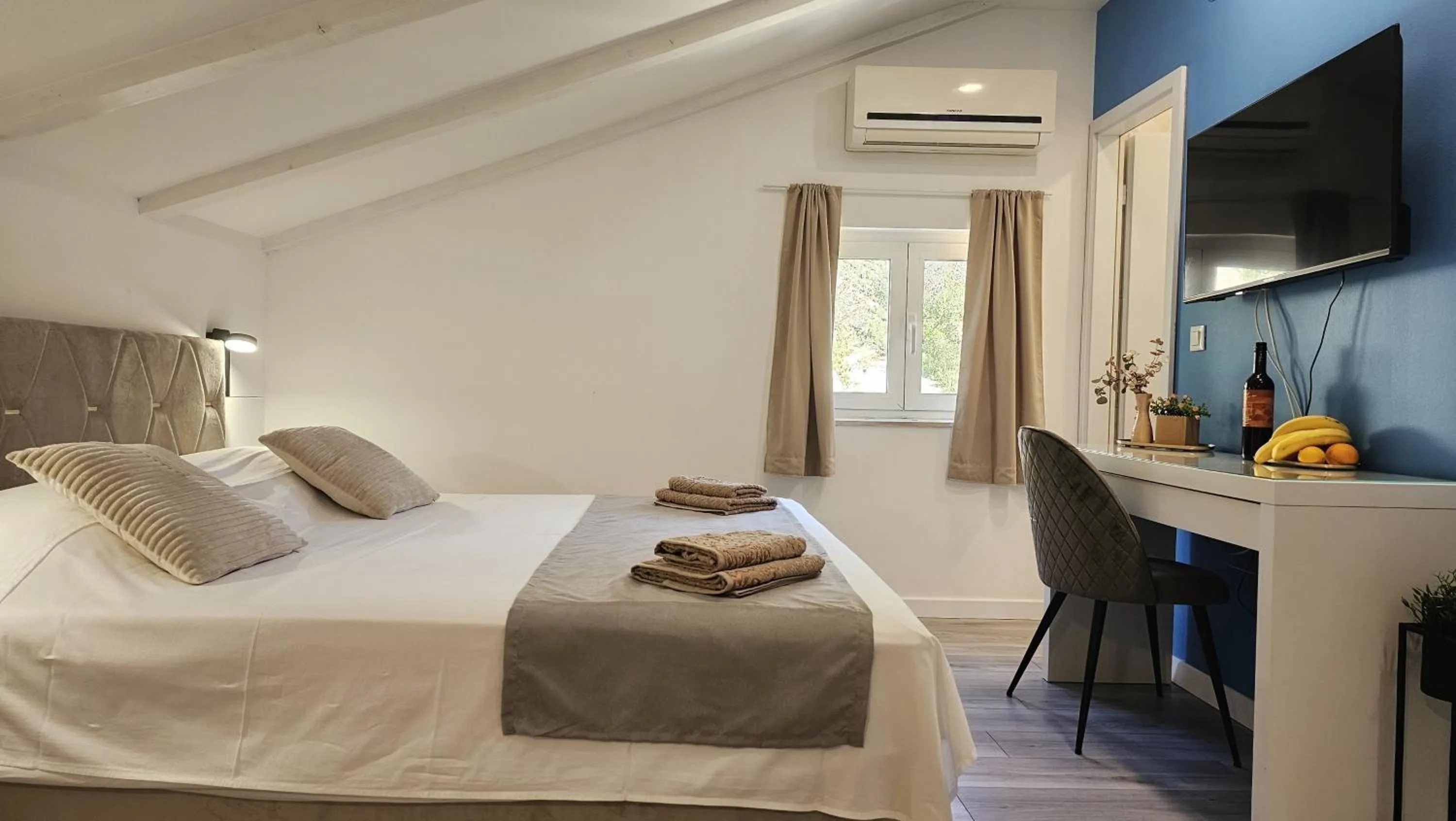 Bed in Villa Babilon