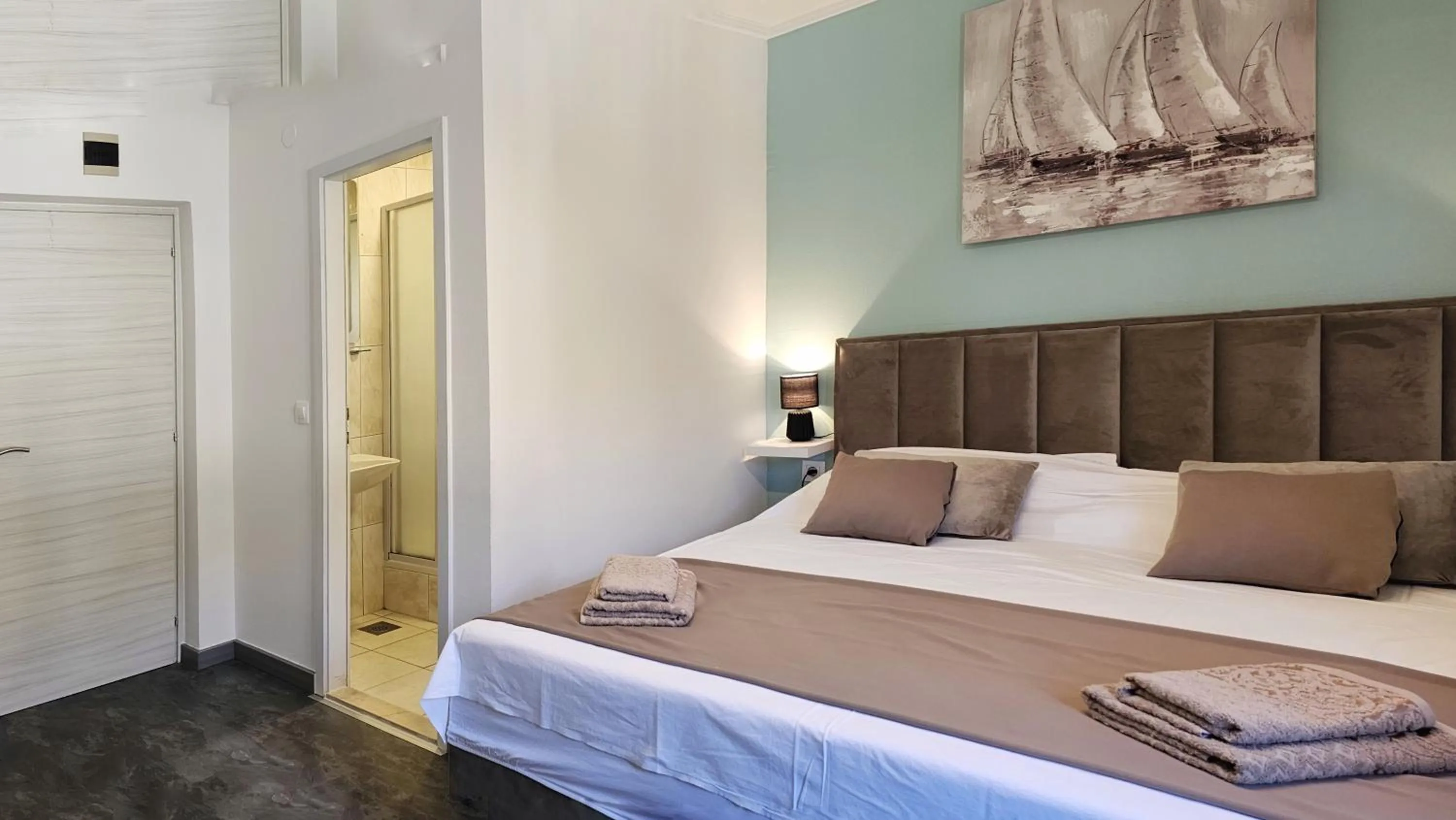 Decorative detail in Villa Babilon