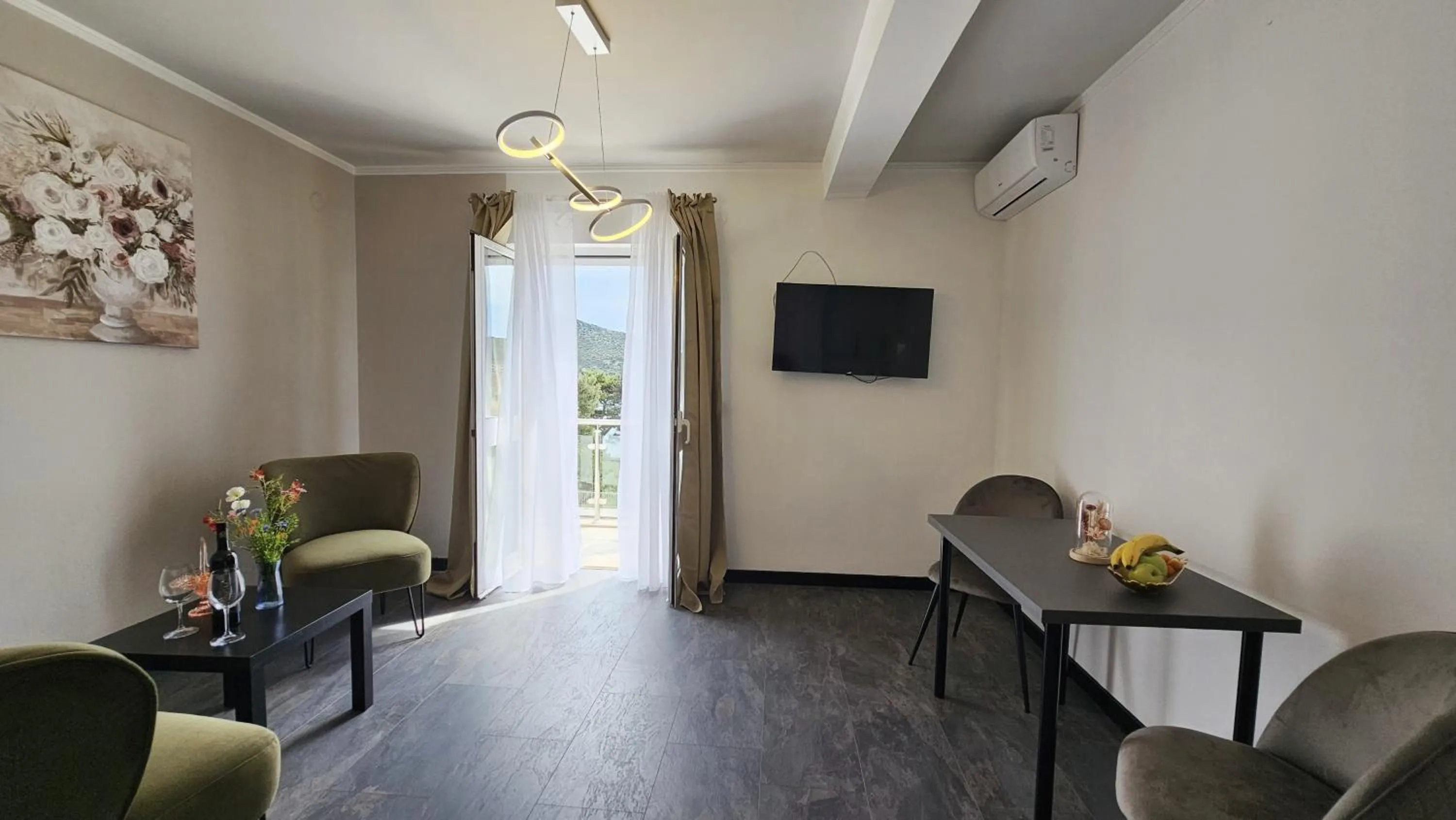 TV and multimedia in Villa Babilon