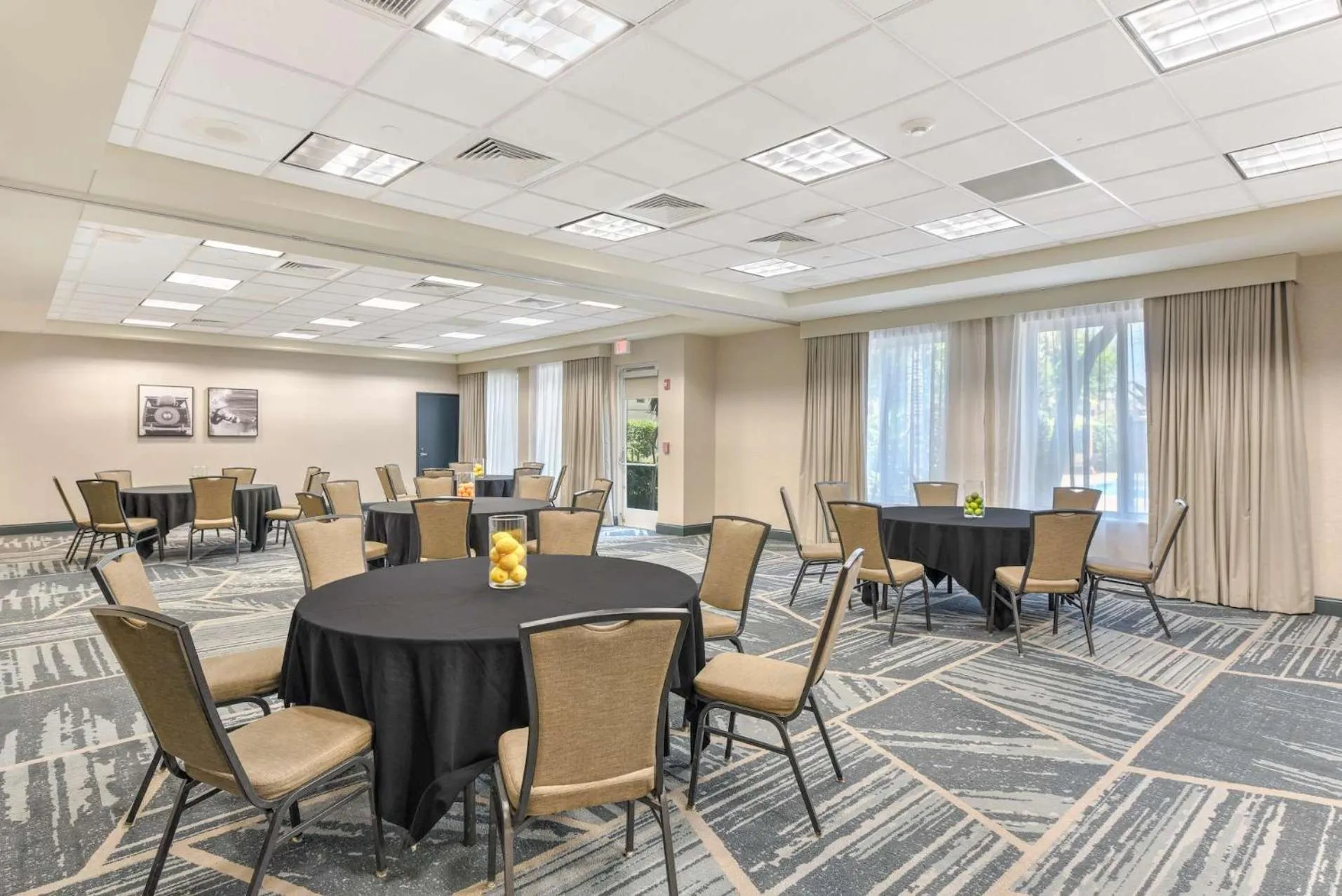 Meeting/conference room in Hilton Garden Inn LAX - El Segundo