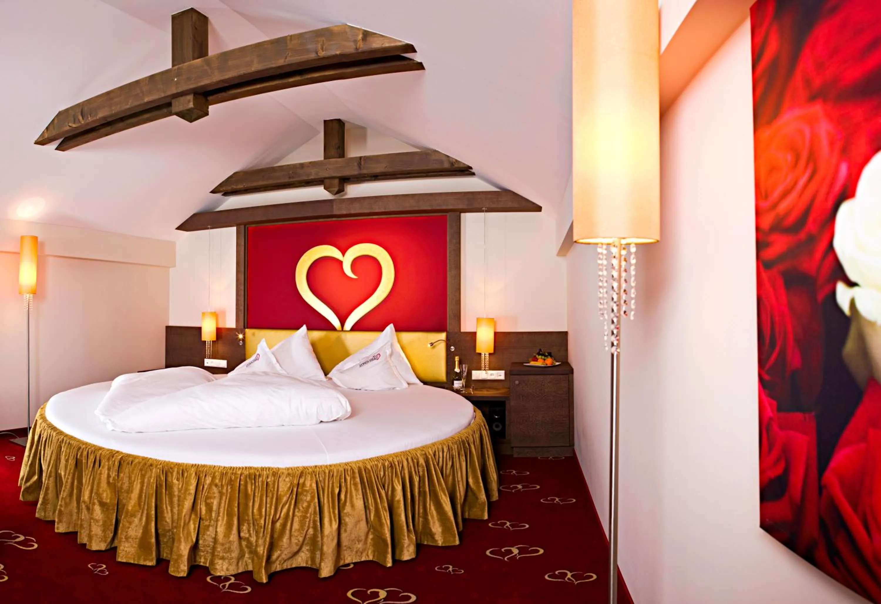Bed in Alpen-Herz Romantik & Spa - Adults Only