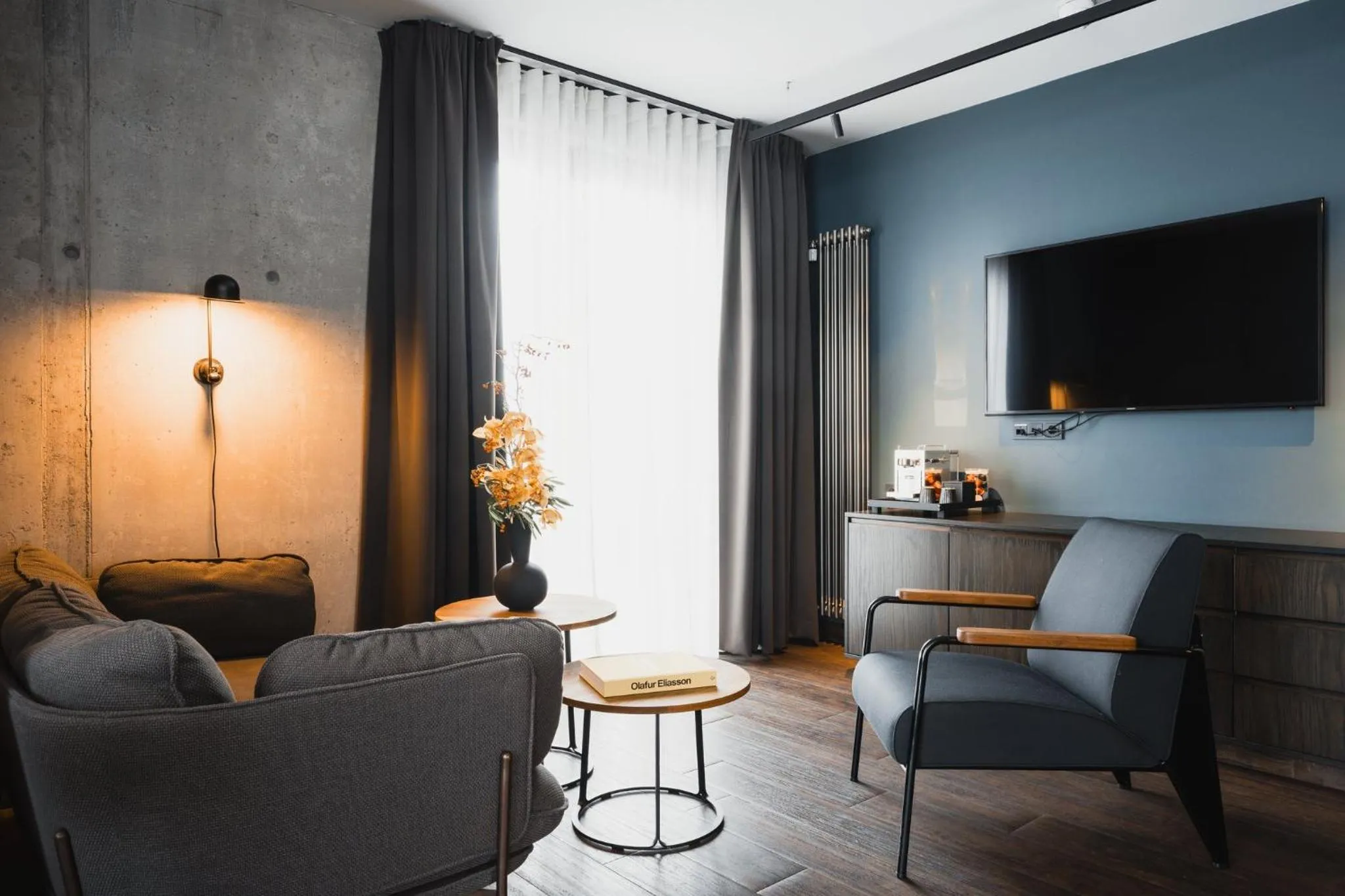 Bedroom in Exeter Hotel