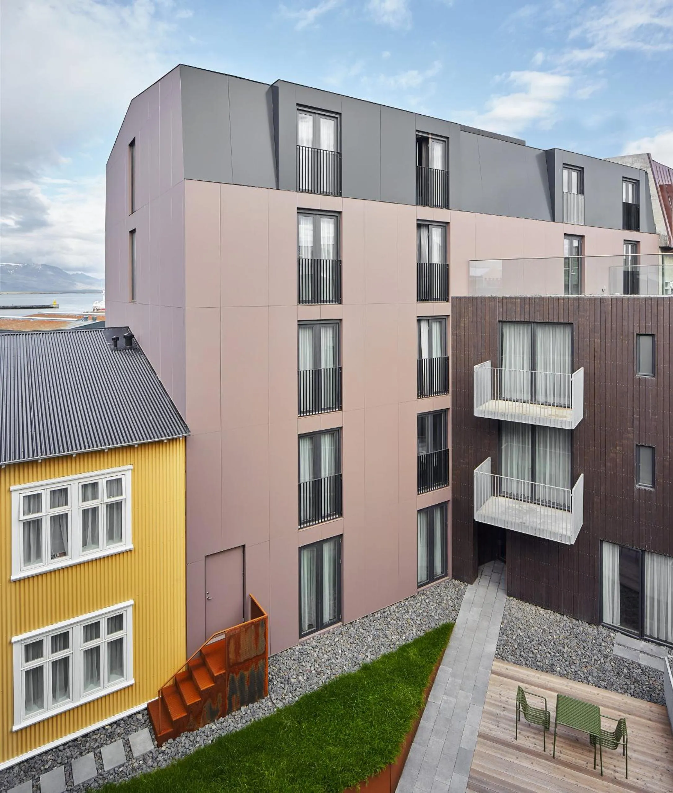 Garden in Exeter Hotel