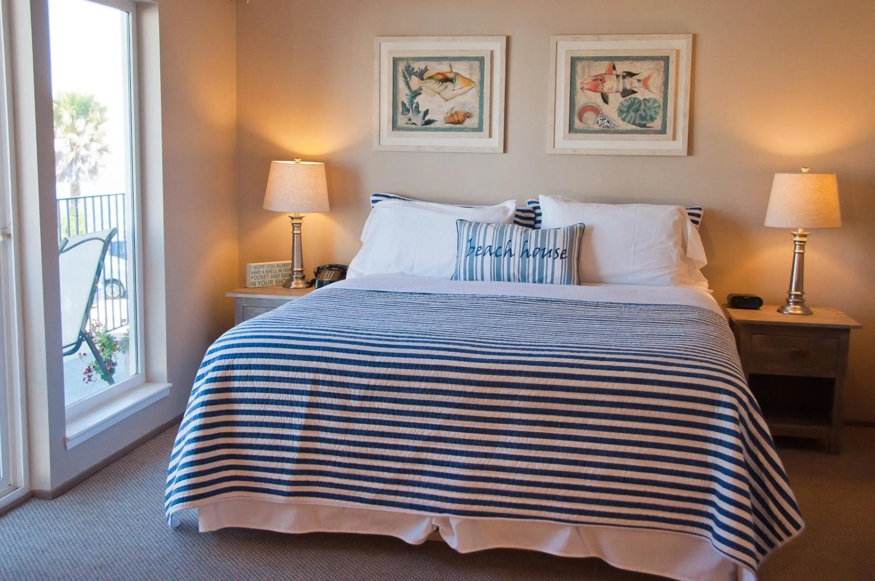 Bed in Capitola Beach Suites