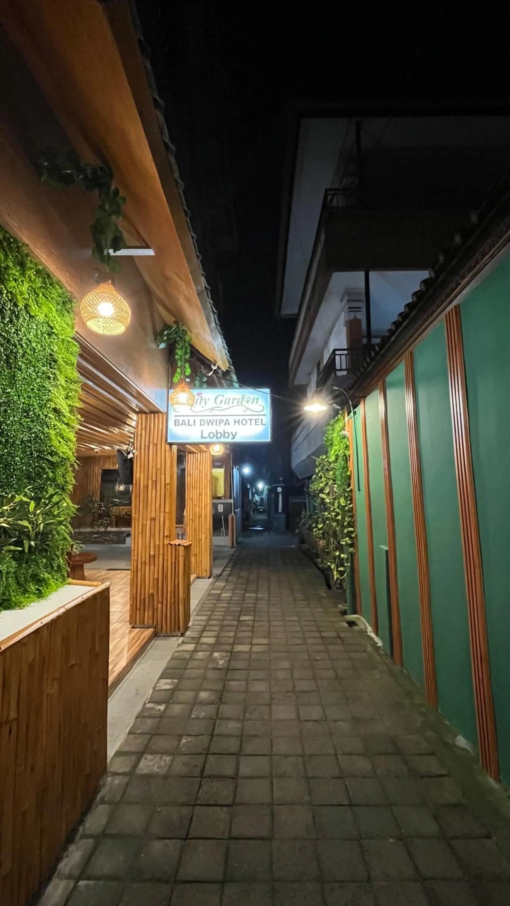 Facade/entrance in City Garden Bali Dwipa Hotel, Kuta