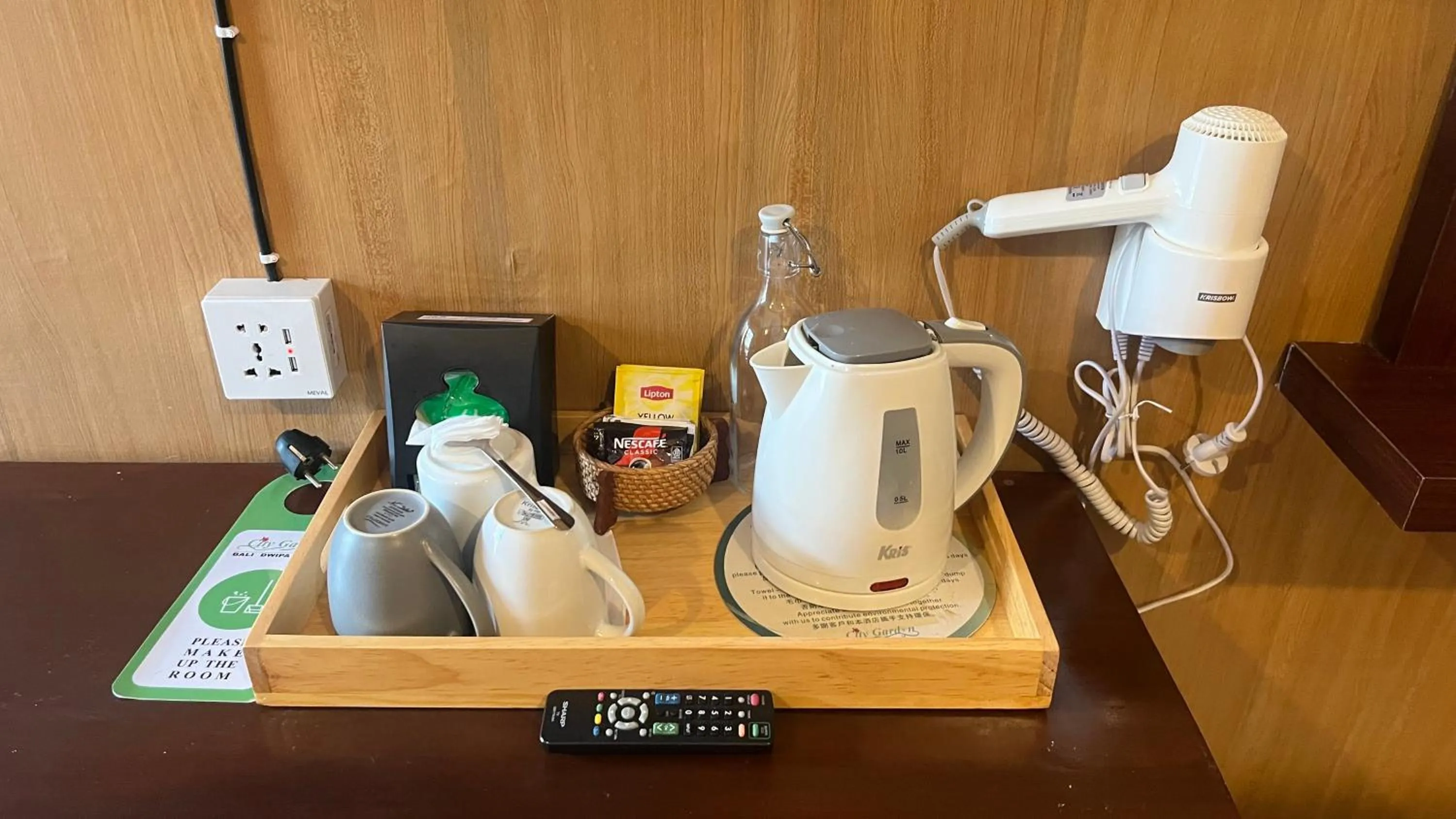 Coffee/tea facilities in City Garden Bali Dwipa Hotel, Kuta