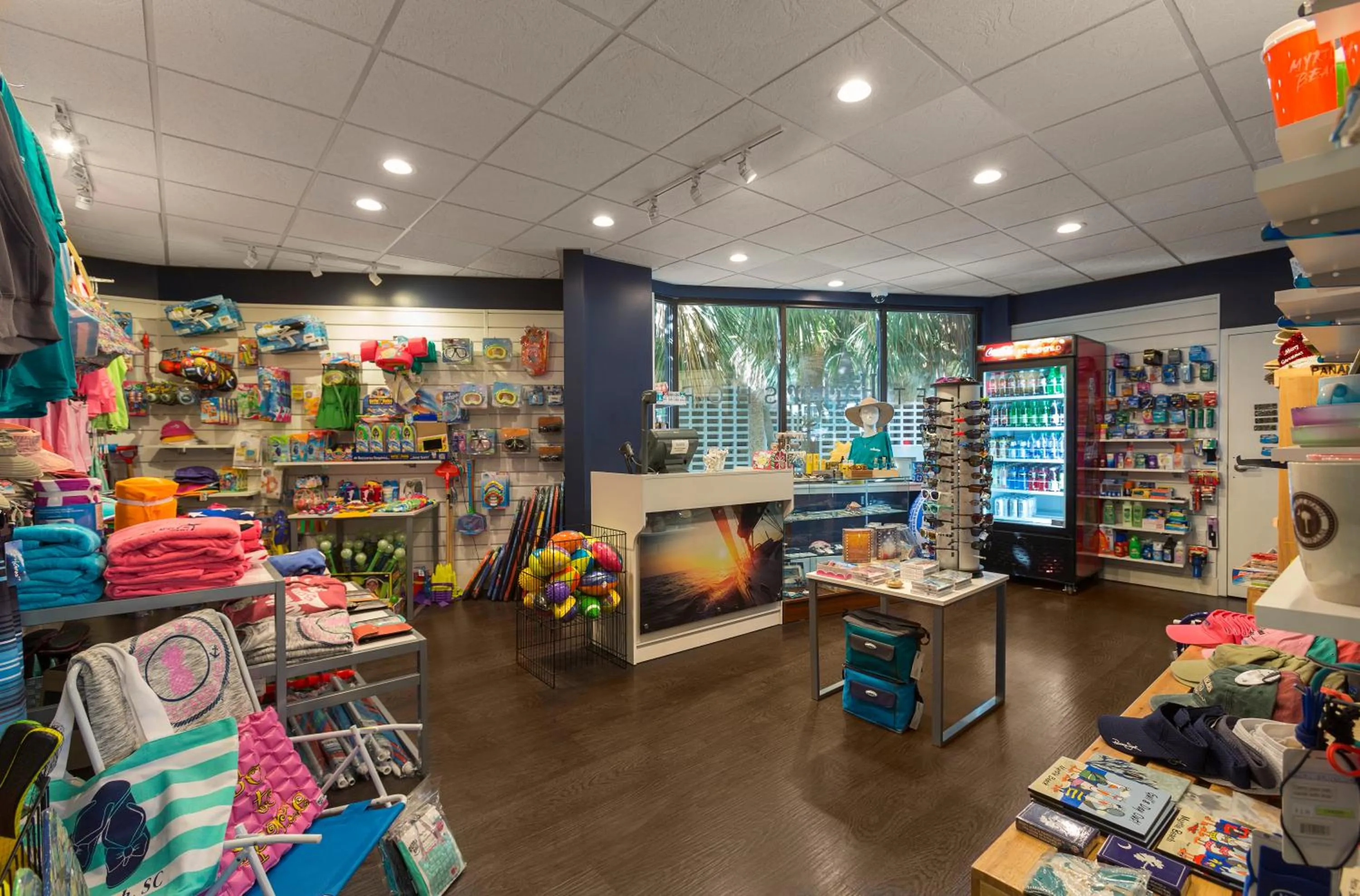 On-site shops in Breakers Resort Hotel