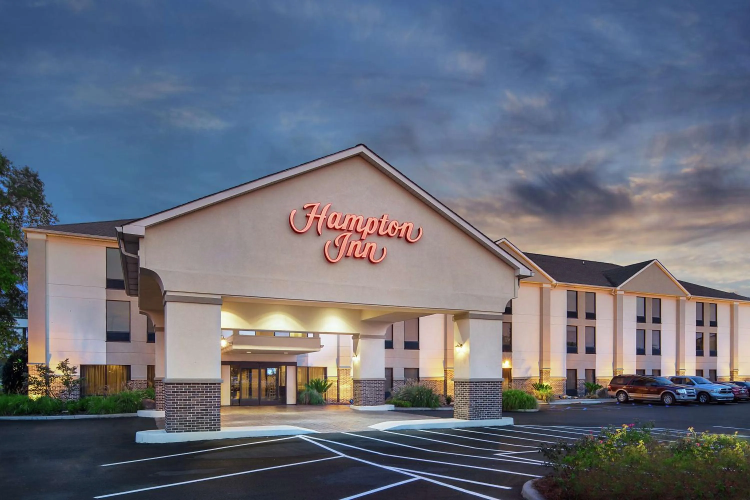 Property building in Hampton Inn Thomasville