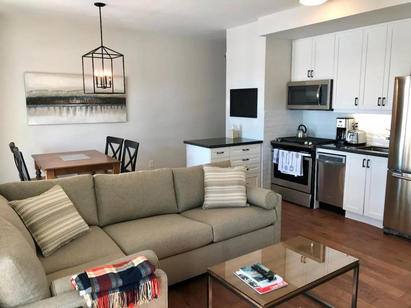 Kitchen or kitchenette in Touchstone Resort