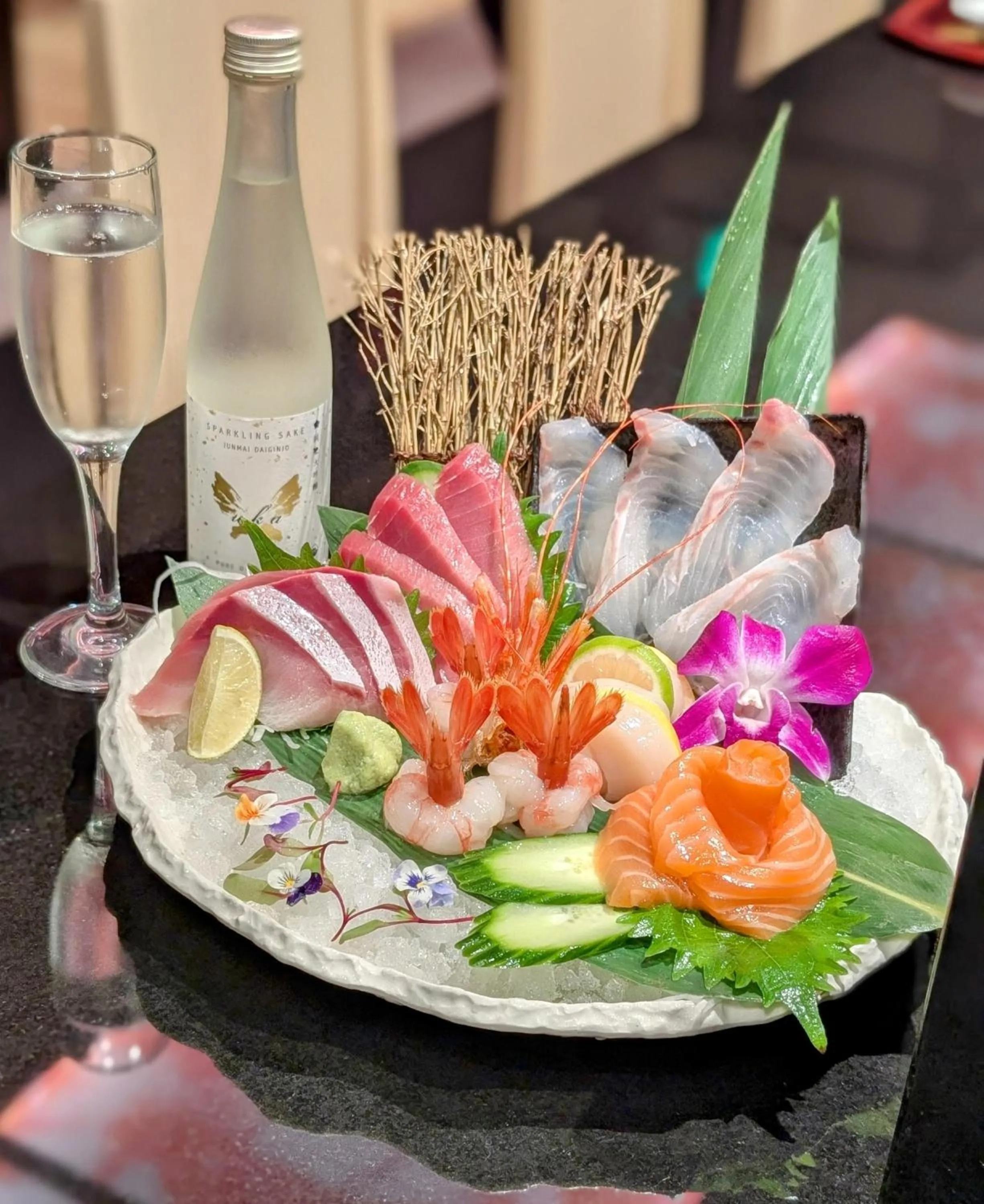 Restaurant/places to eat in Anaheim Majestic Garden Hotel