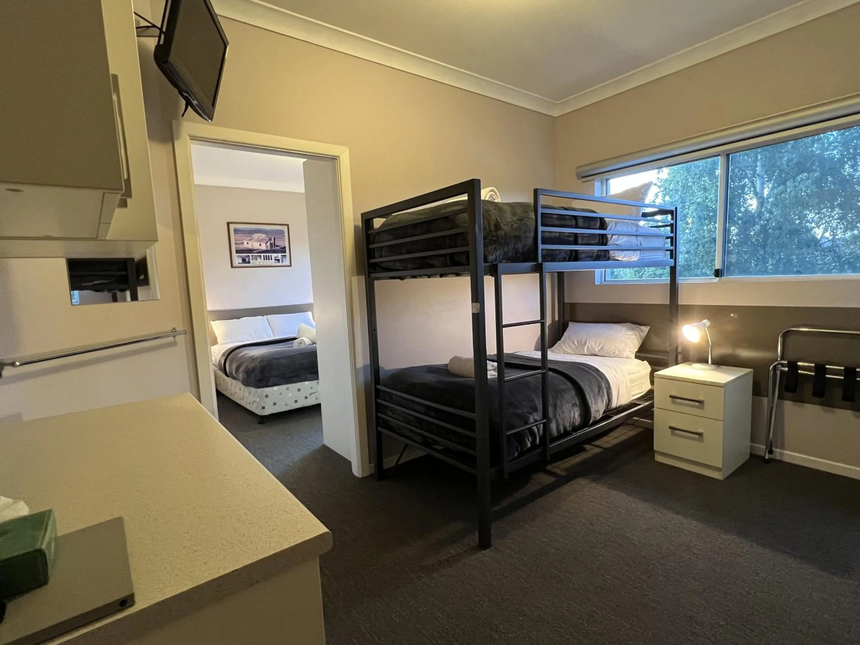 bunk bed, Bed in Yuki Inn Jindabyne