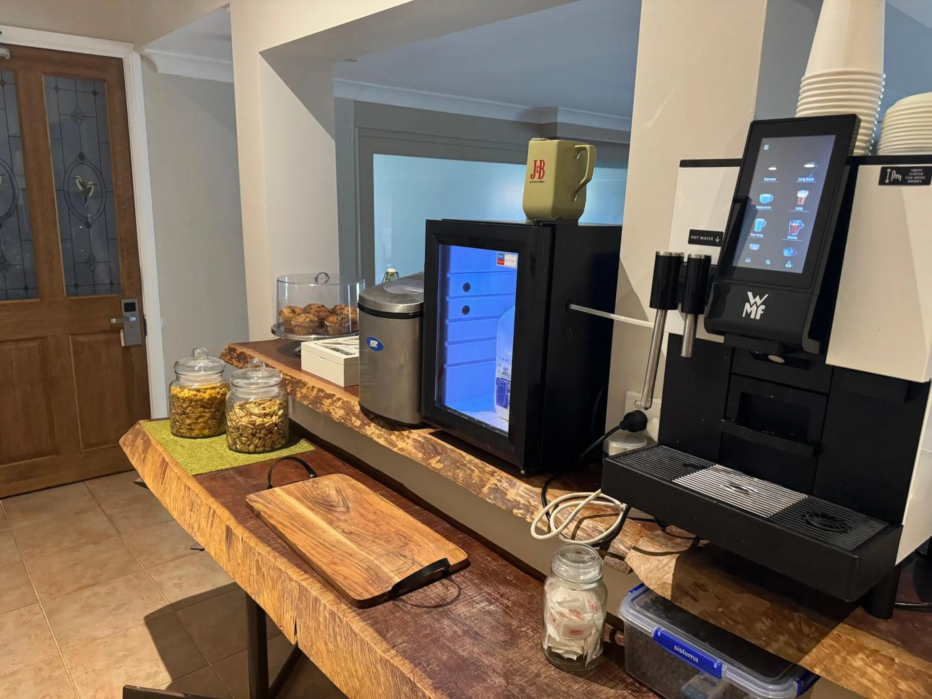 Breakfast in Sinclairs Country Retreat - Adults Only