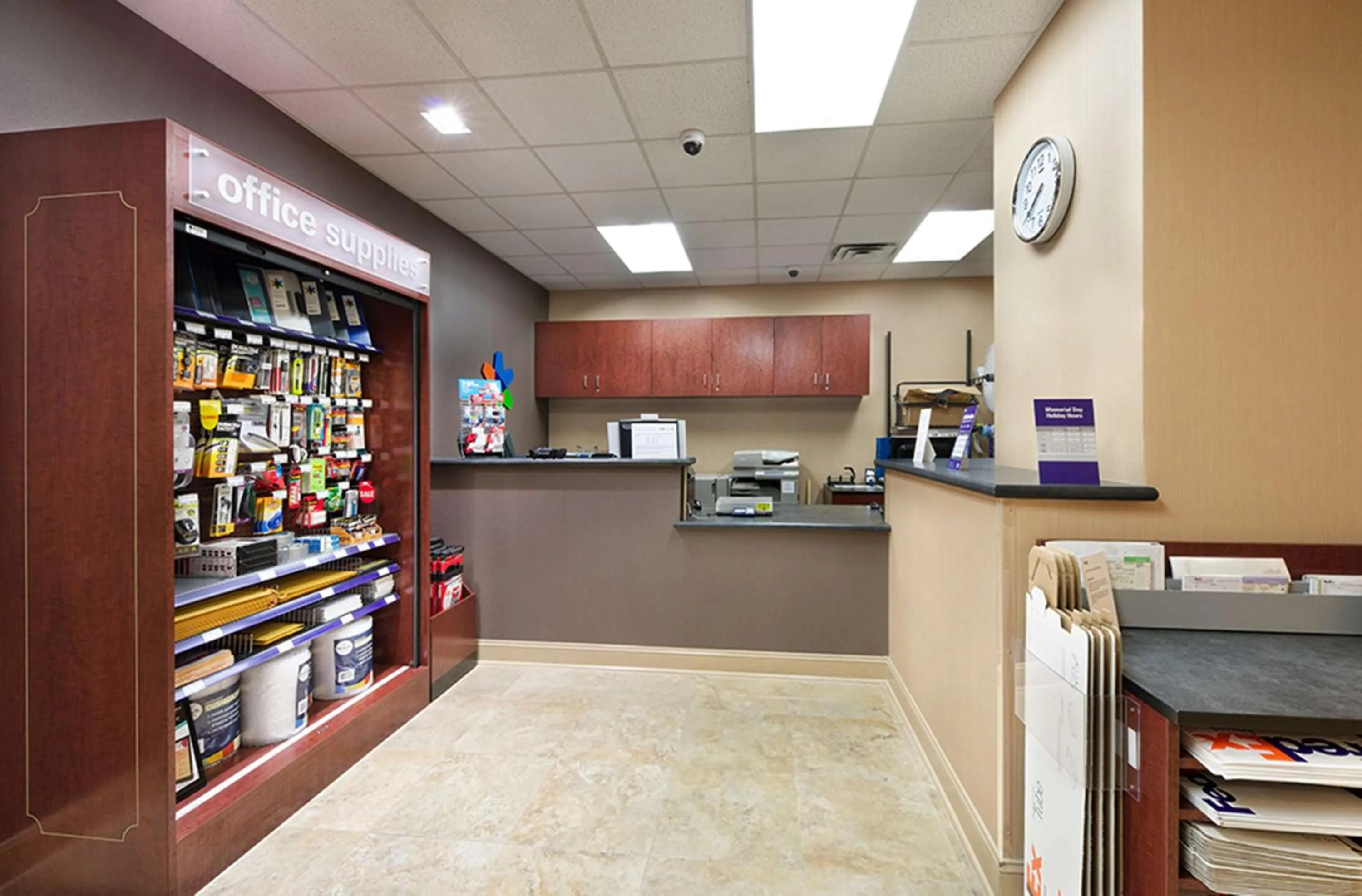 On-site shops in Hilton Orlando Lake Buena Vista - Disney Springs™ Area