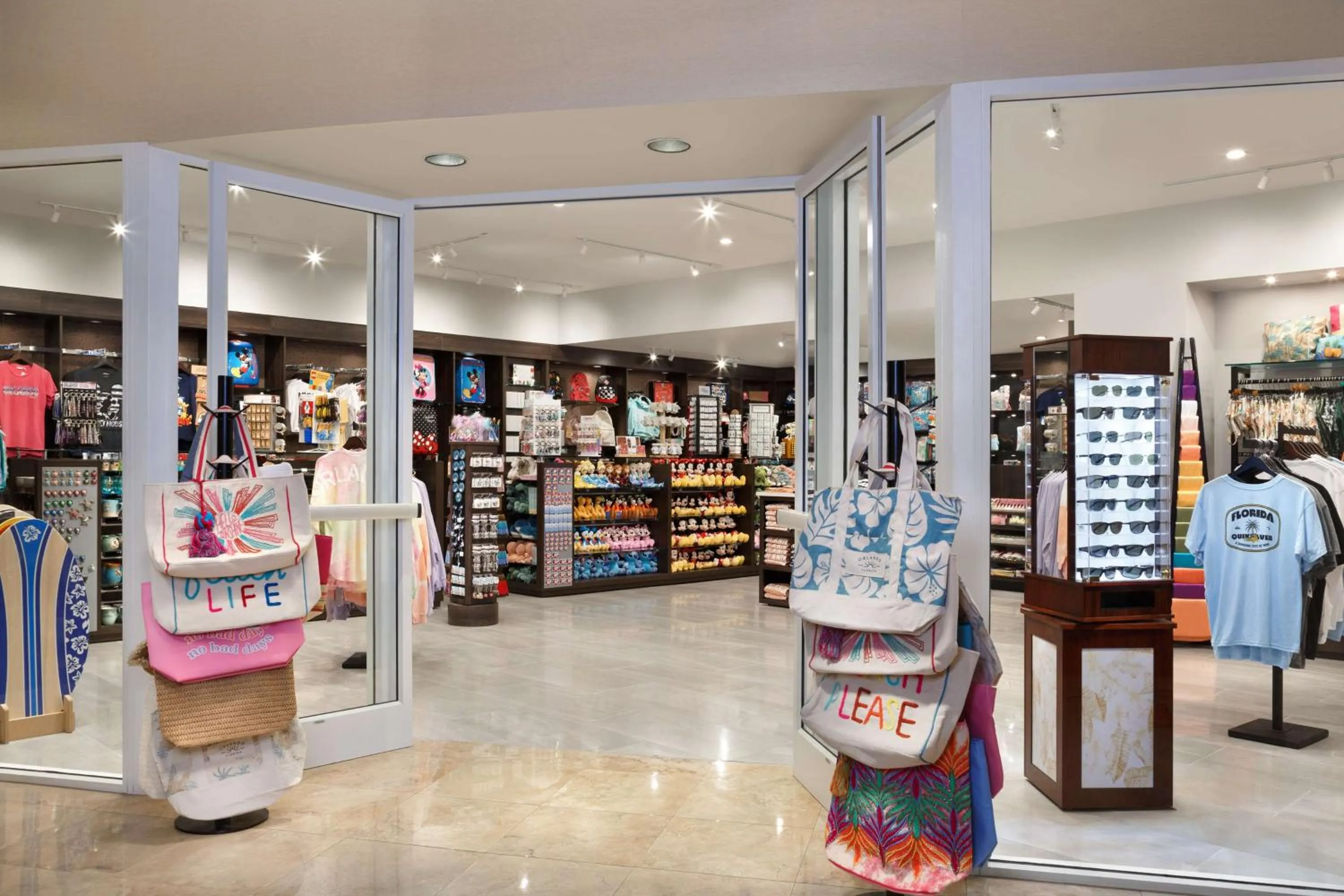 On-site shops in Hilton Orlando Lake Buena Vista - Disney Springs™ Area