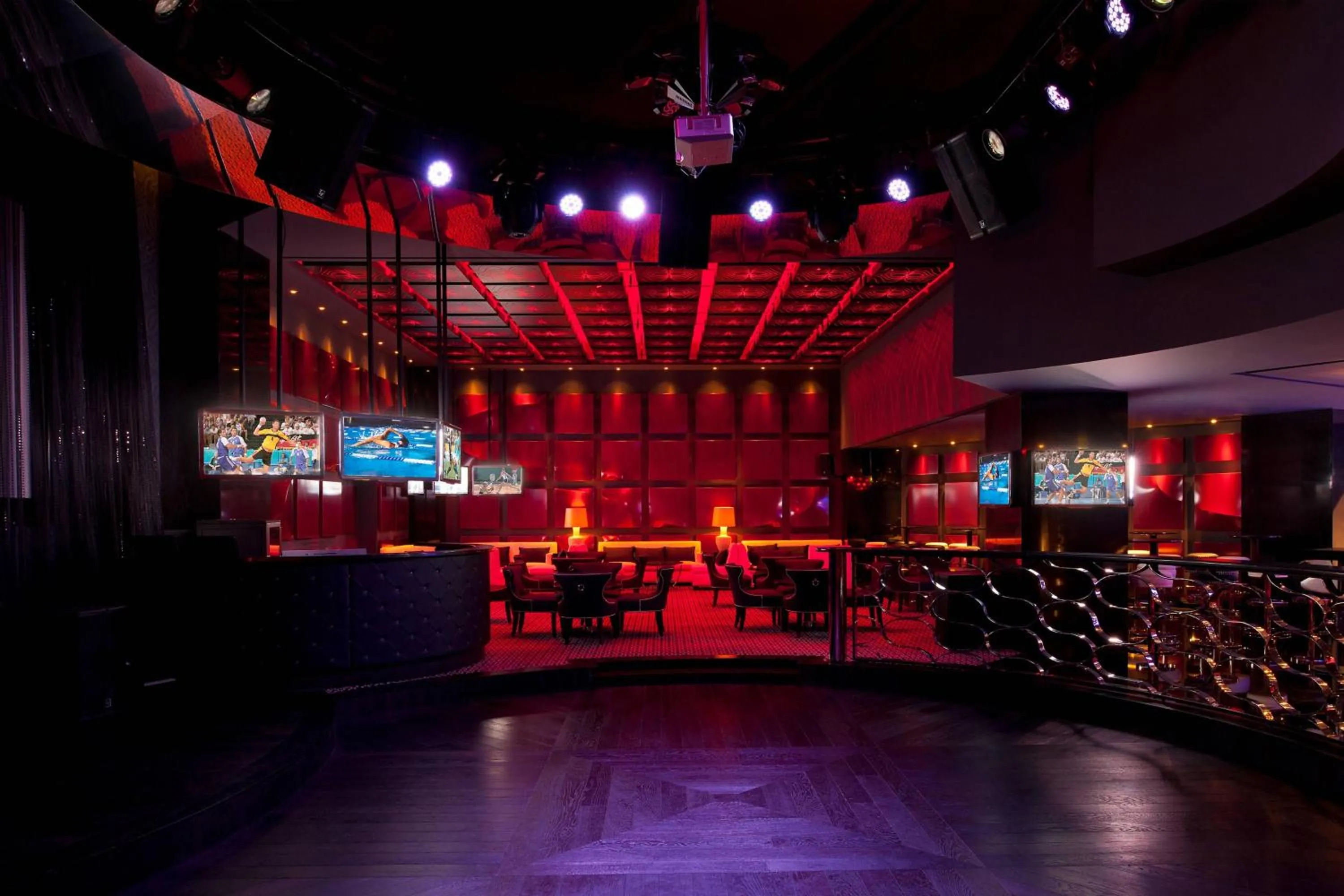 Restaurant/places to eat in JW Marriott Hotel Ankara