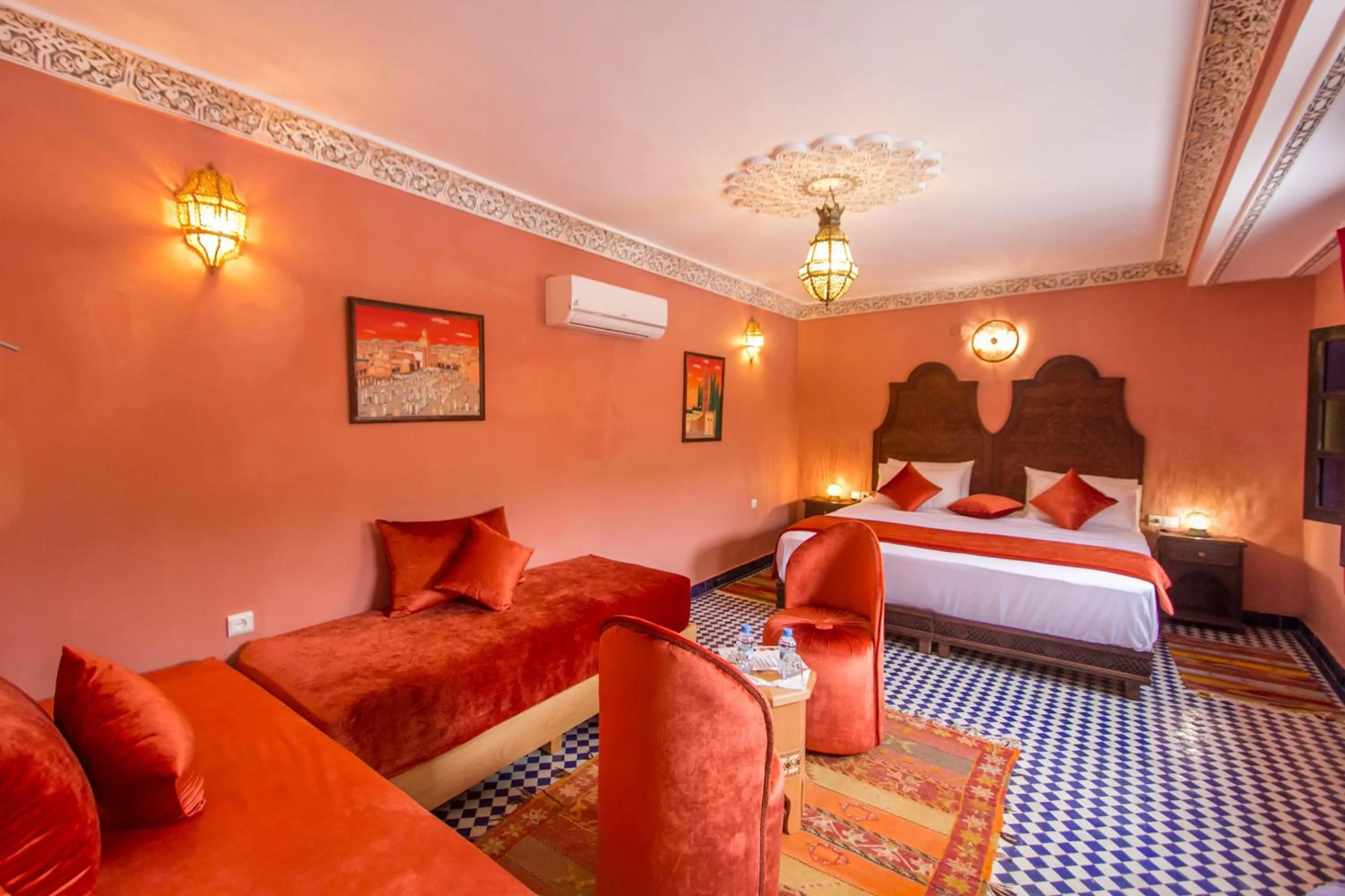 Bed in Dar Fes Tresor